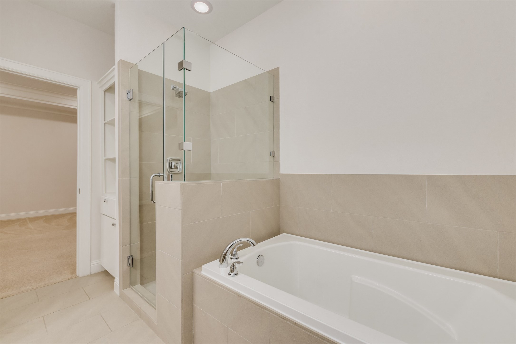 1506 Johnson Street Property Photo 14