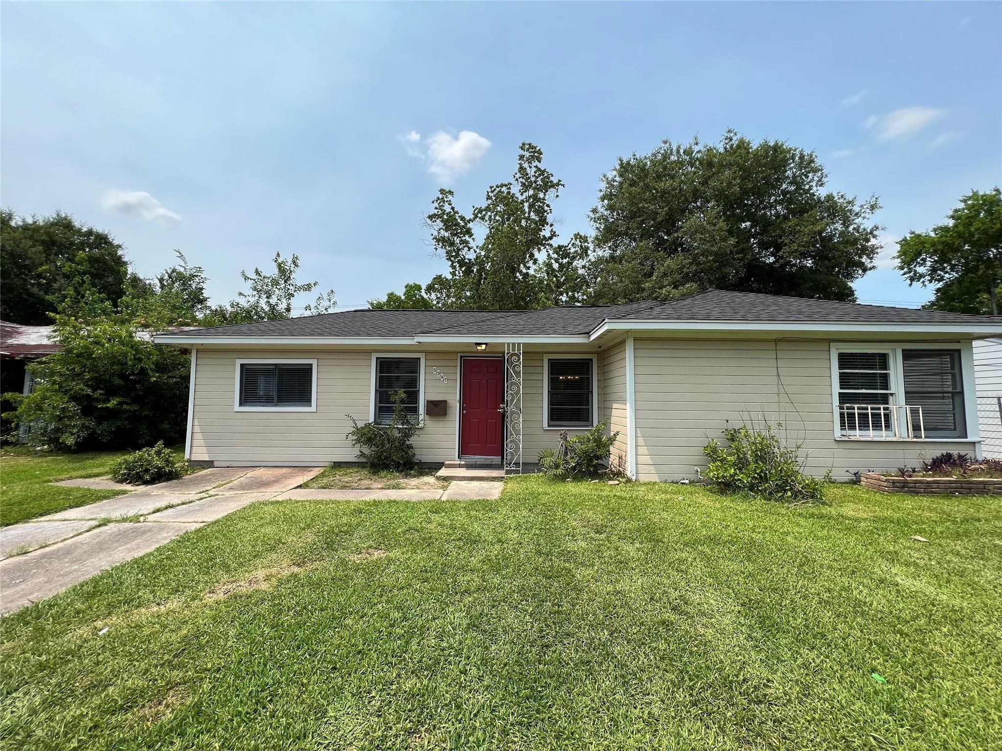 5947 Belcrest Street Property Photo 1
