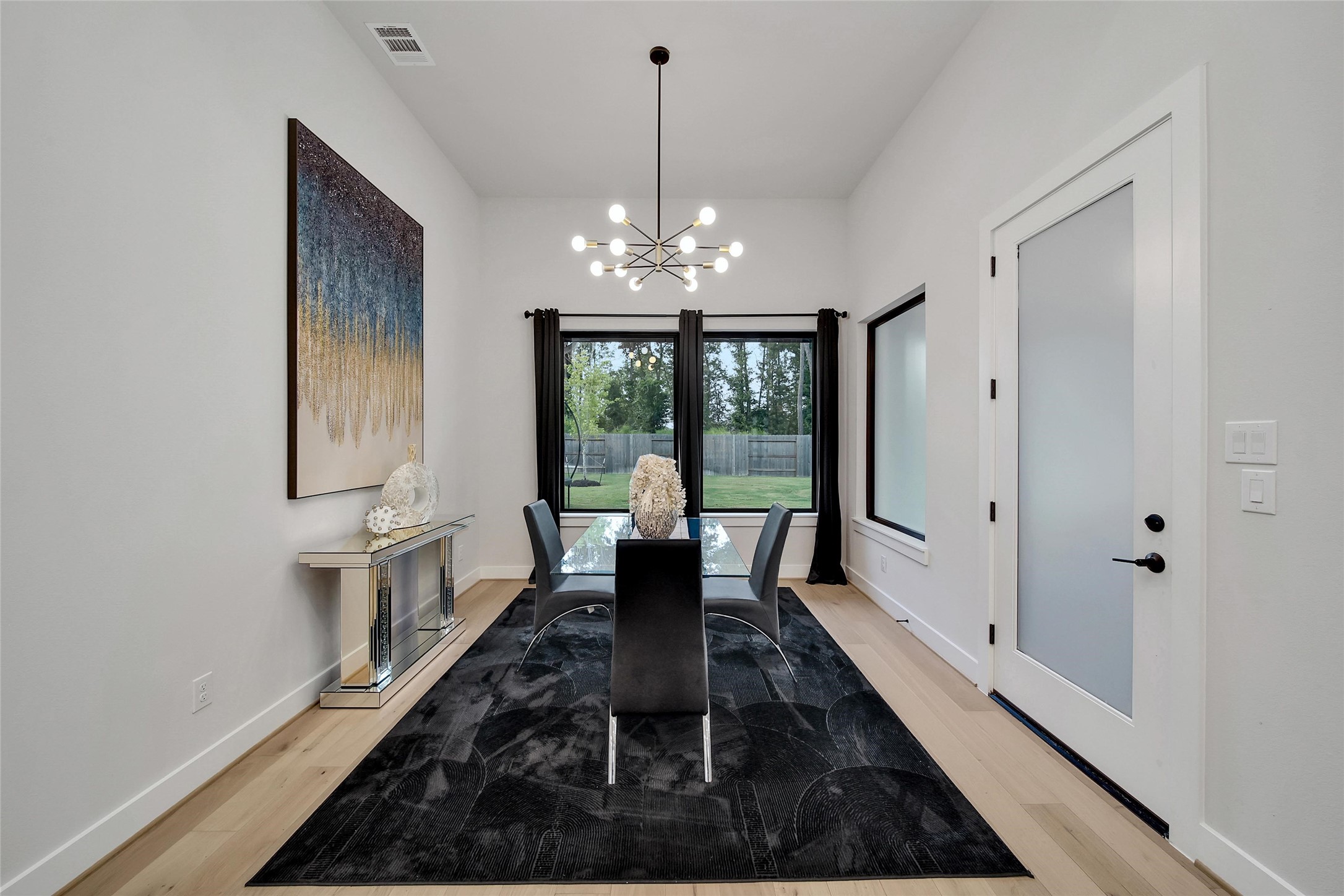 16011 Bonjour Boulevard Property Photo 7