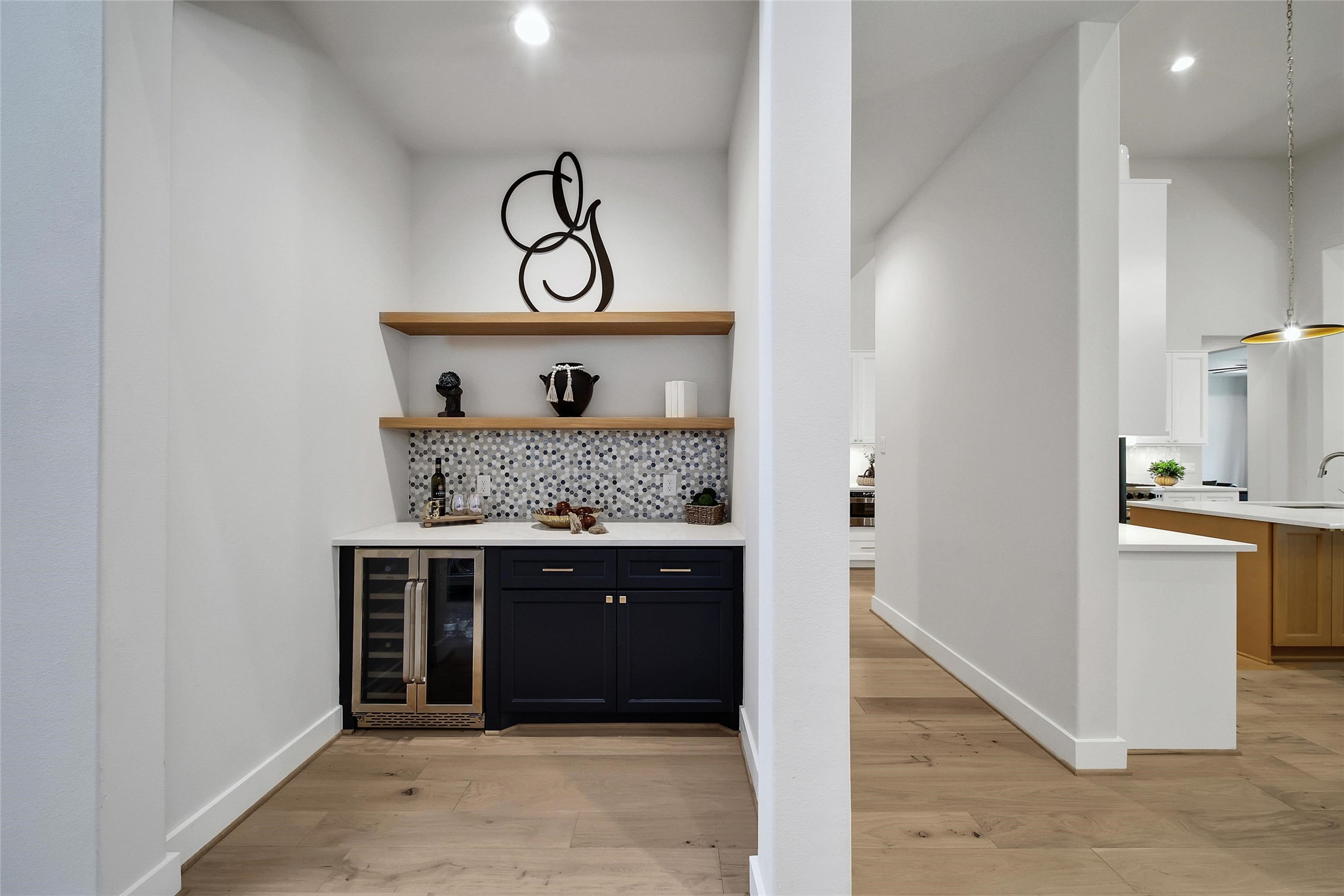 16011 Bonjour Boulevard Property Photo 9