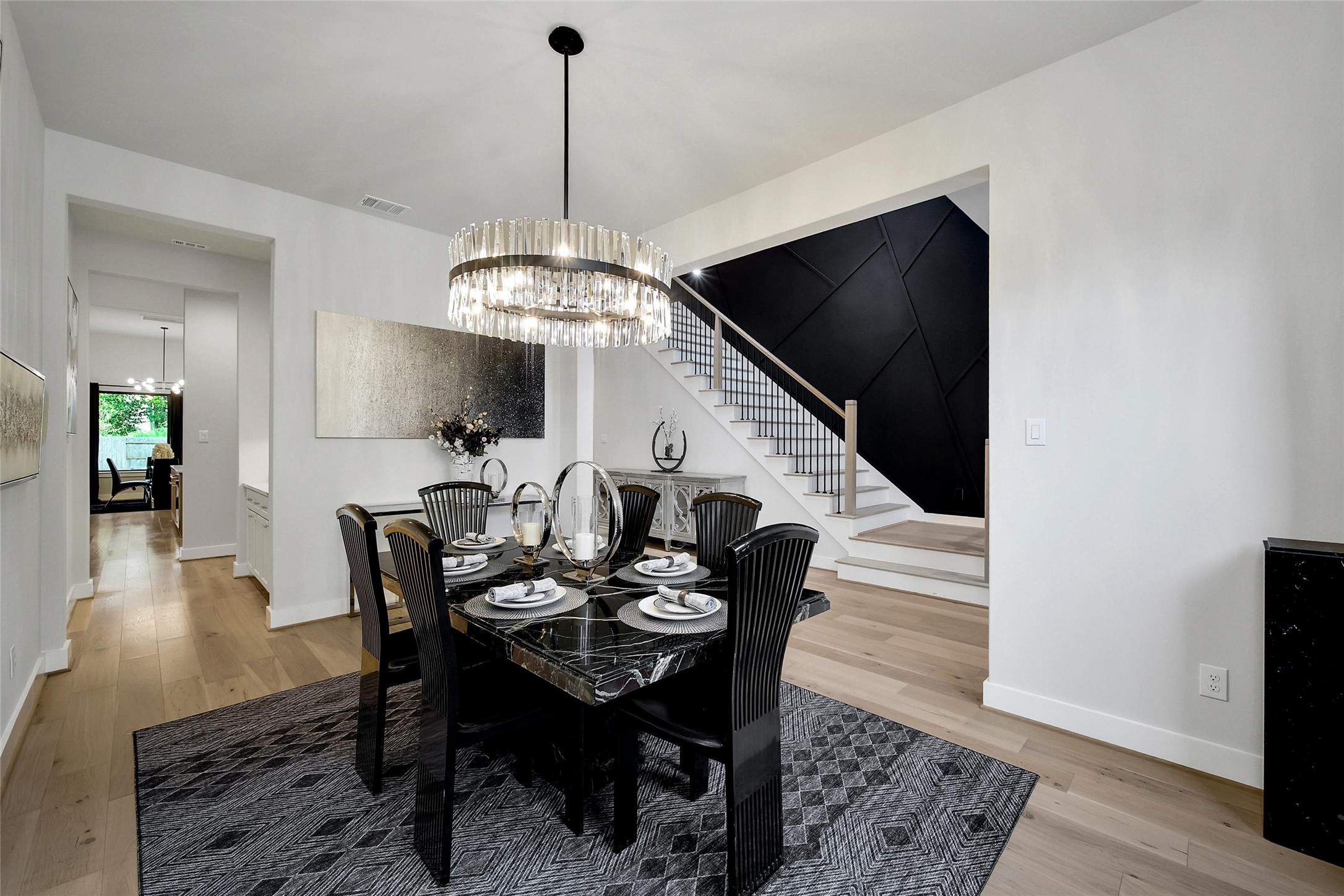 16011 Bonjour Boulevard Property Photo 17