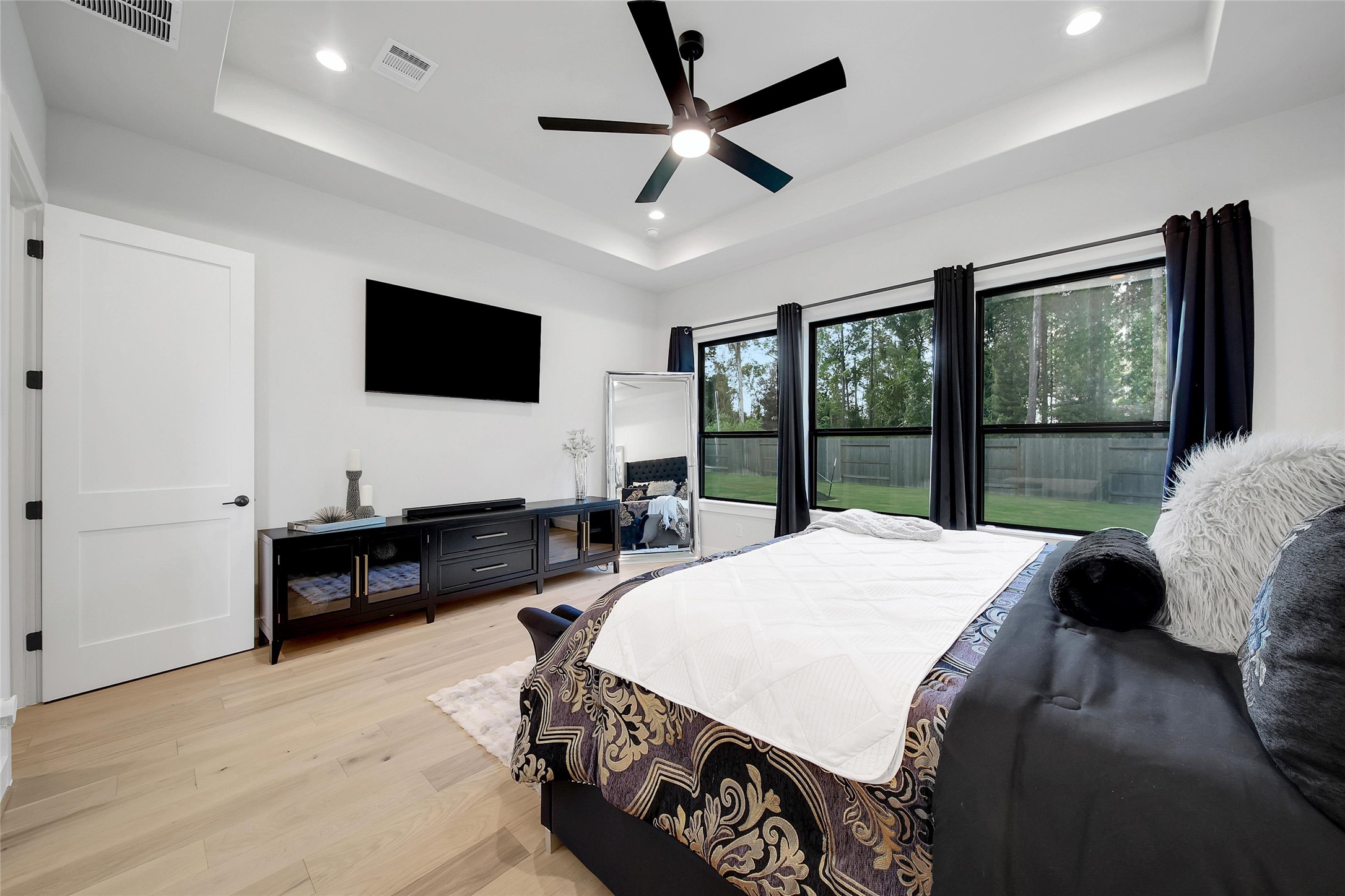 16011 Bonjour Boulevard Property Photo 23