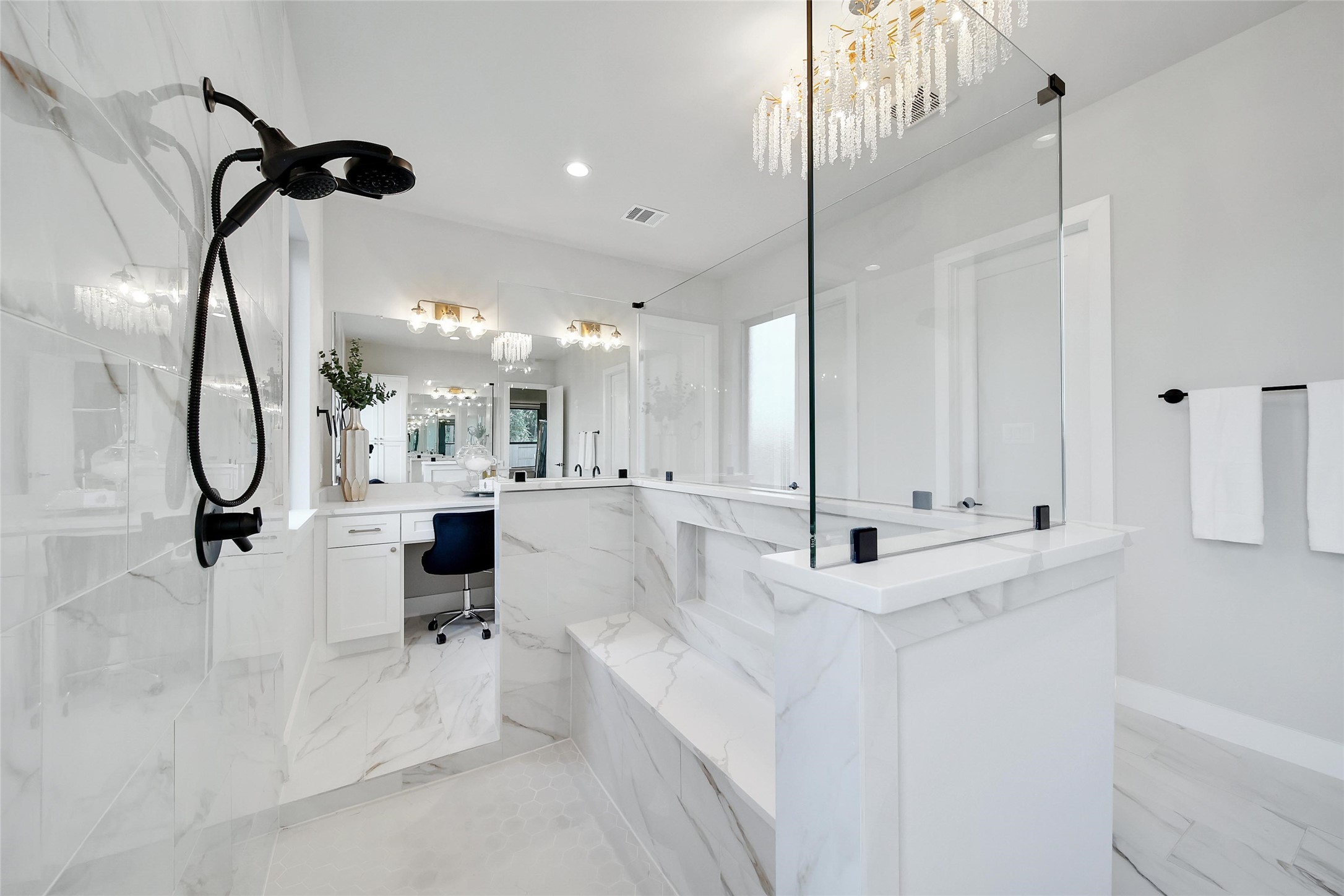 16011 Bonjour Boulevard Property Photo 26