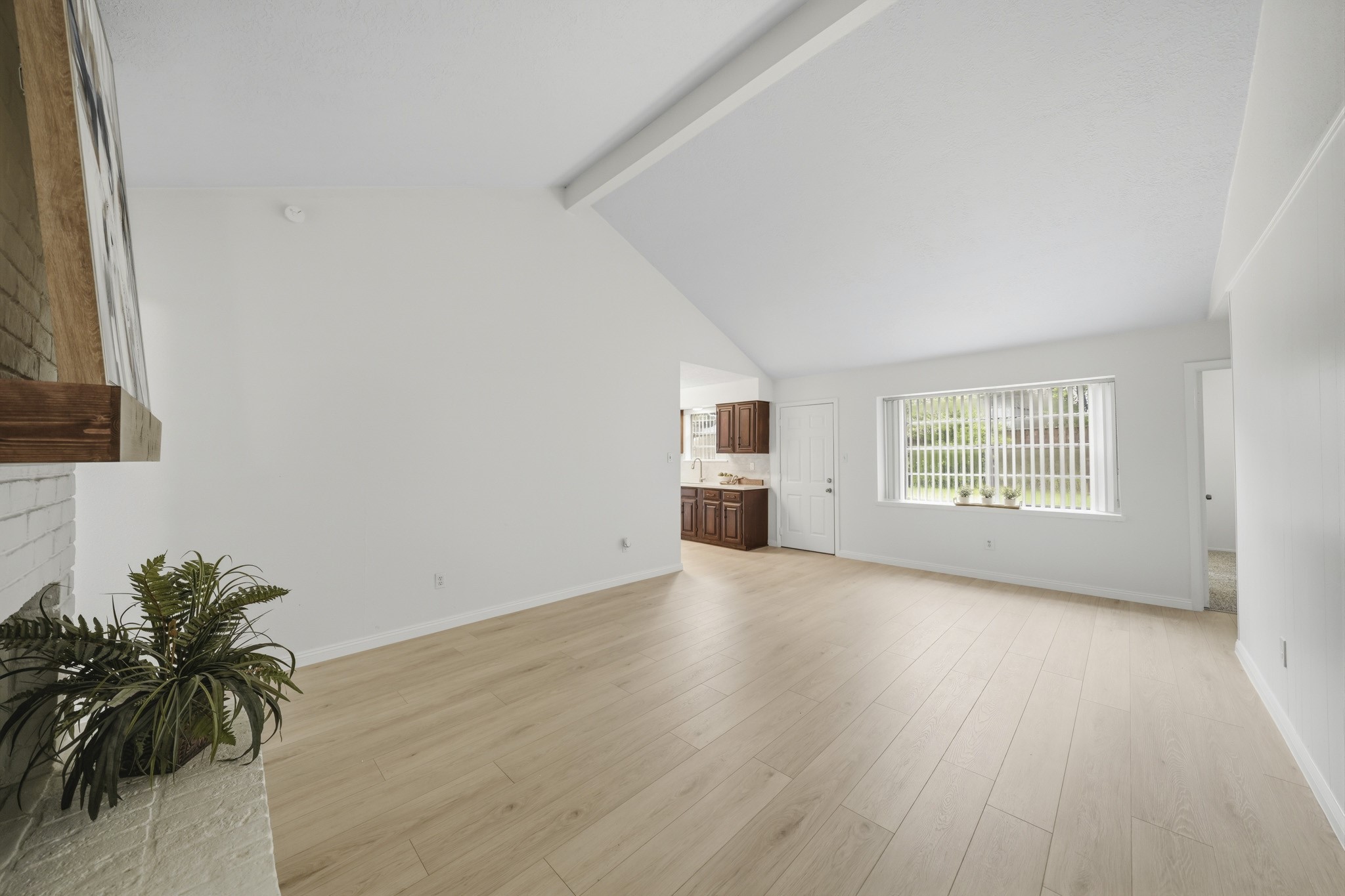 11502 Elmcroft Drive Property Photo 9
