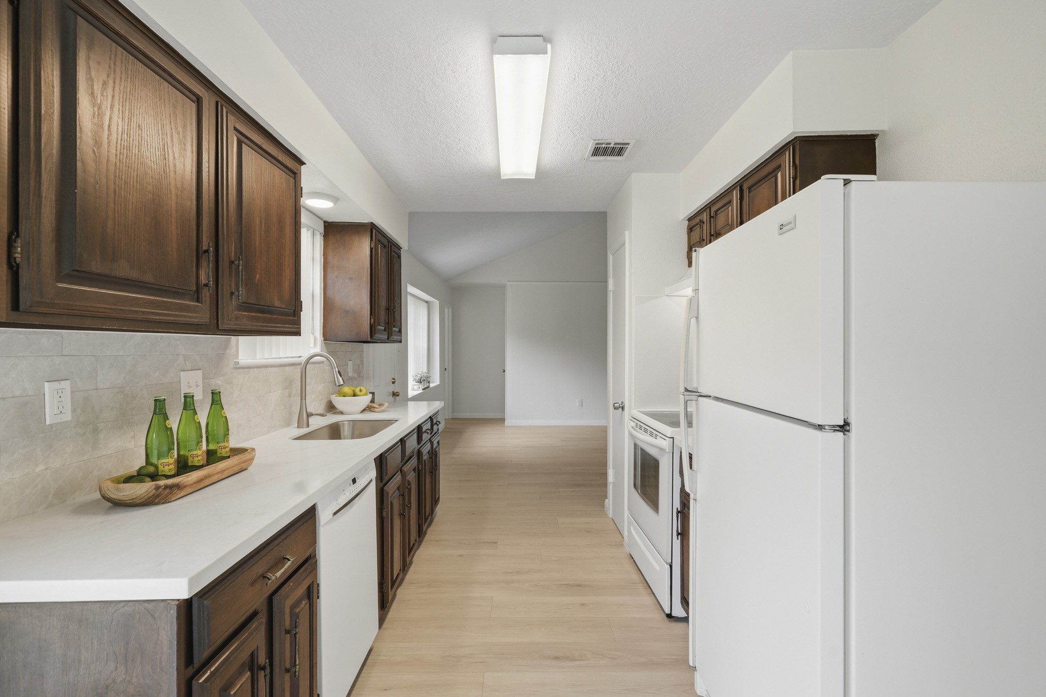 11502 Elmcroft Drive Property Photo 14