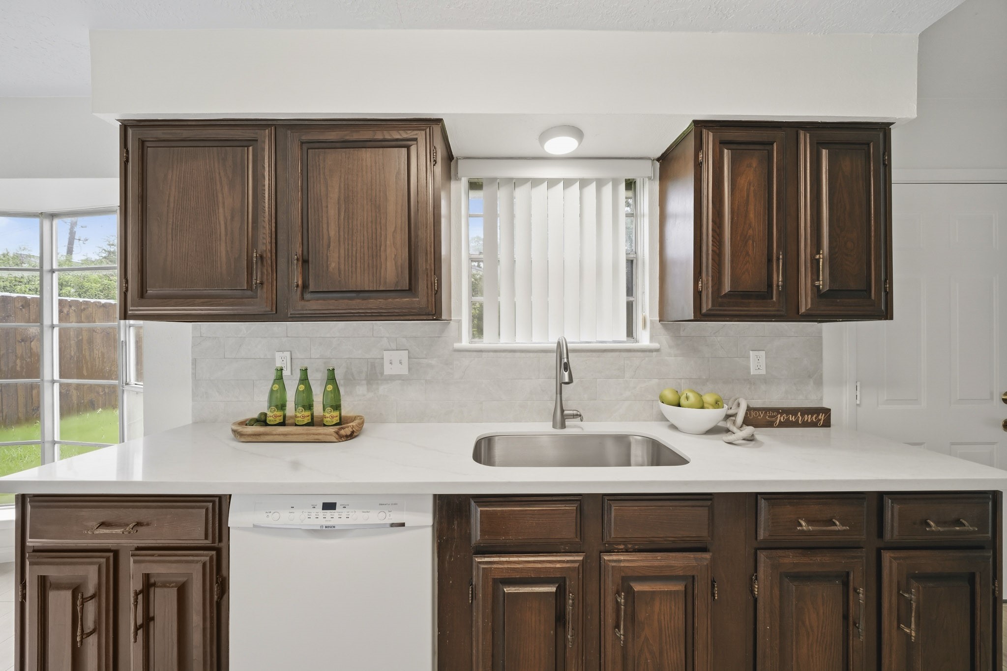 11502 Elmcroft Drive Property Photo 15
