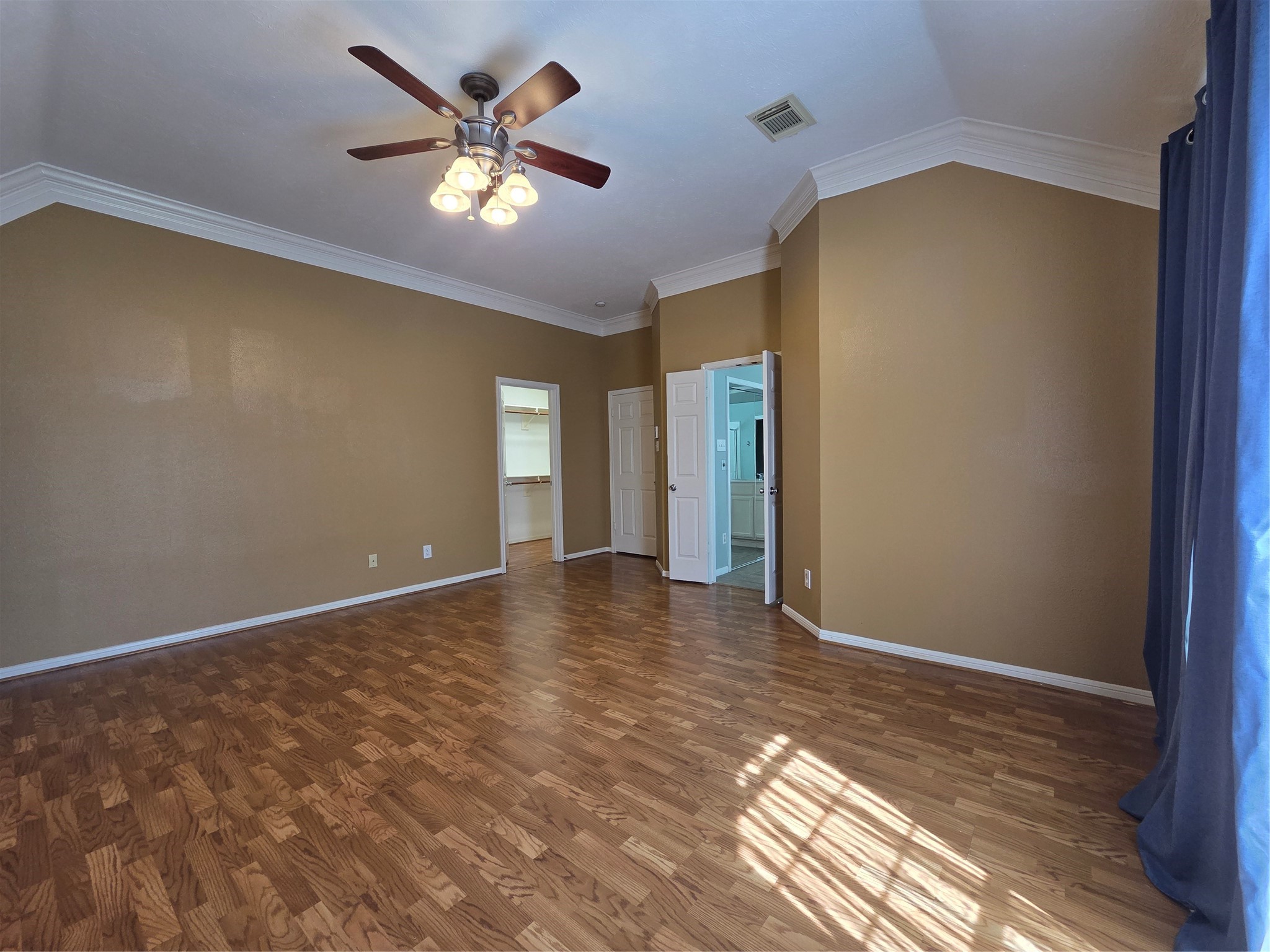 6903 Springcrest Court Property Photo 12