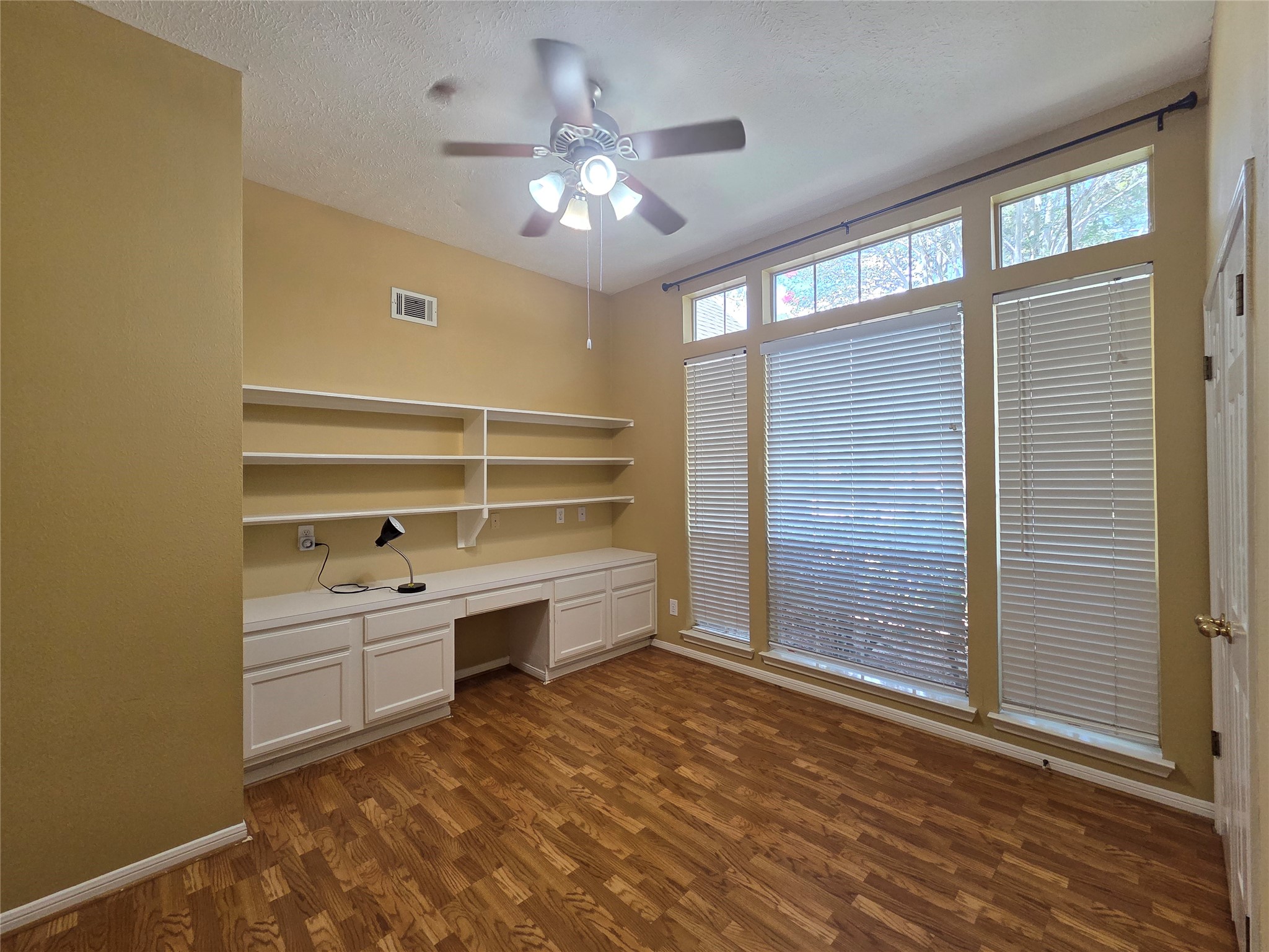 6903 Springcrest Court Property Photo 19