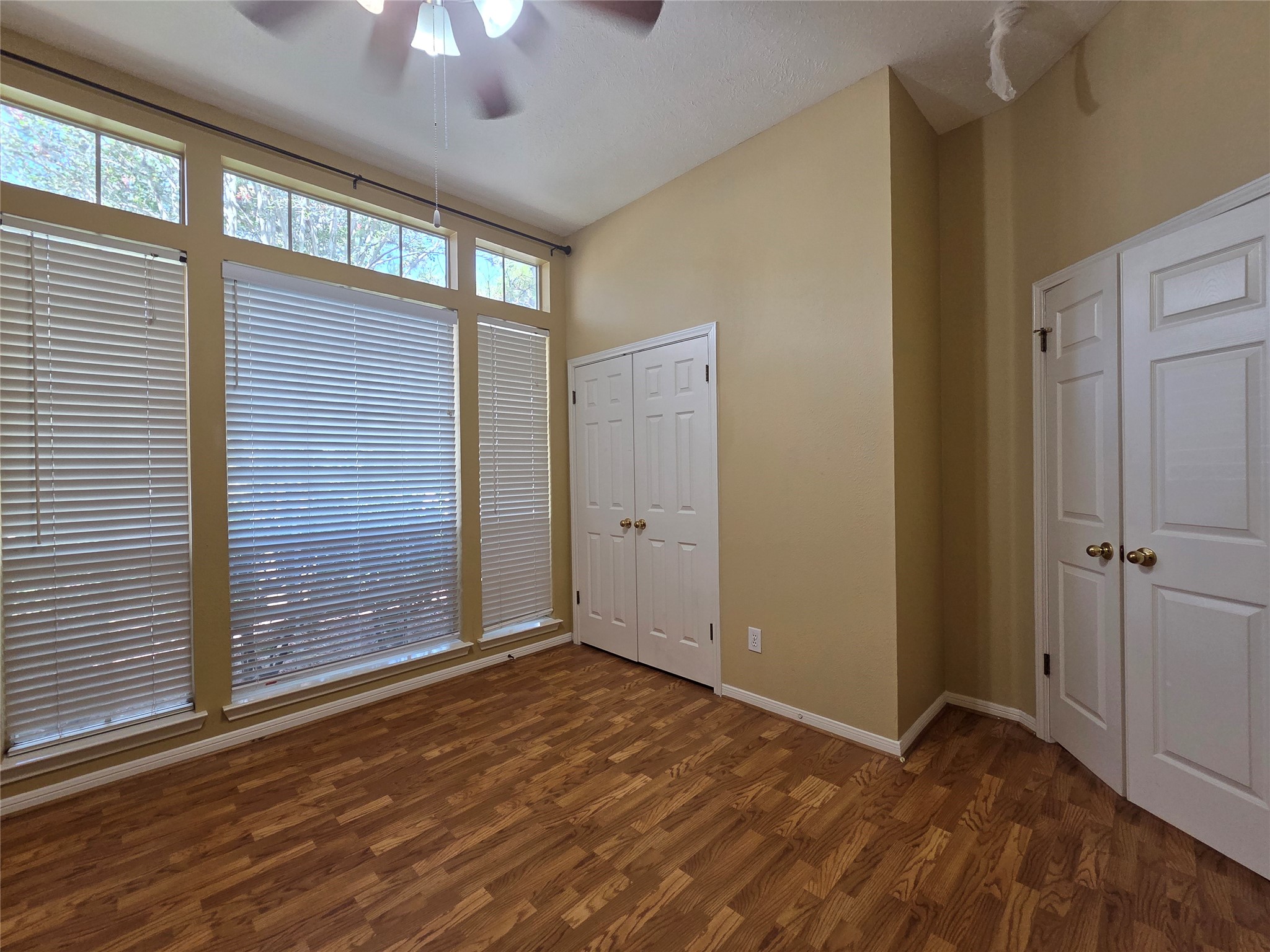 6903 Springcrest Court Property Photo 20