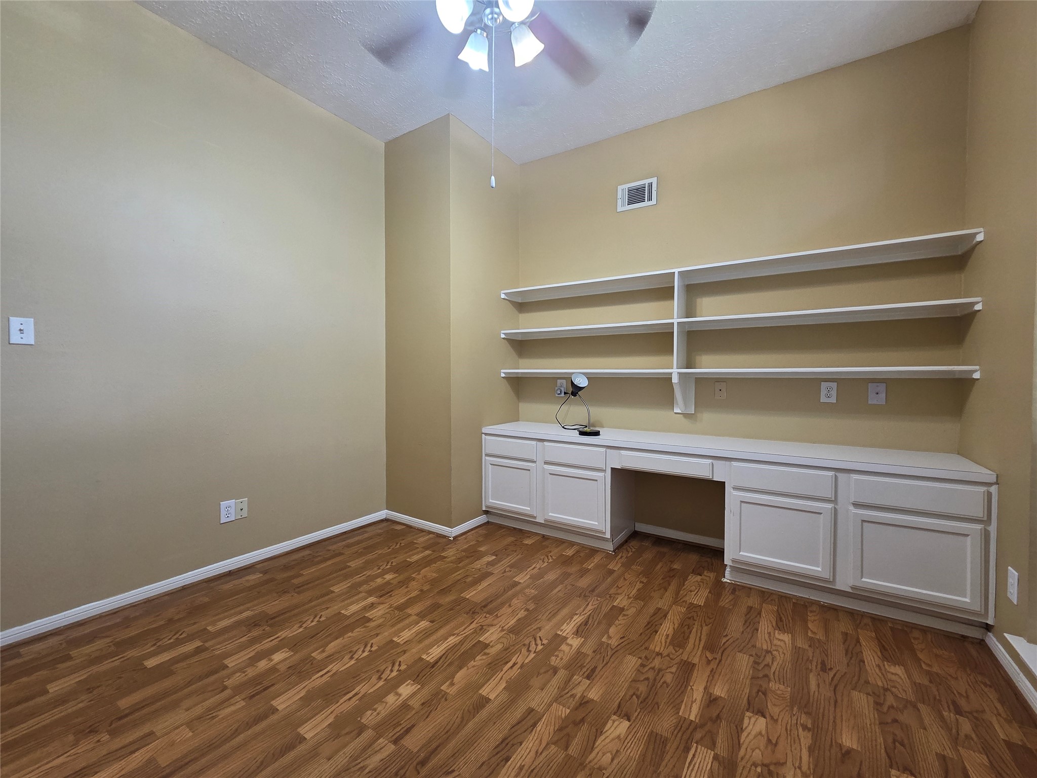 6903 Springcrest Court Property Photo 22