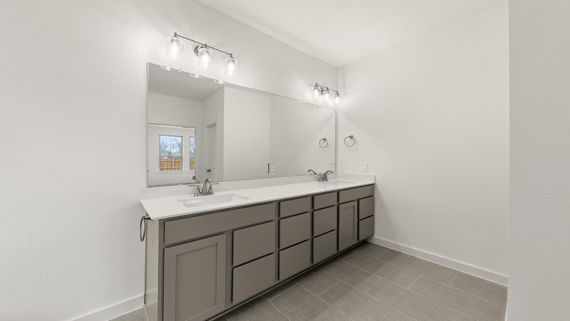 404 Mourning Dove Drive Property Photo 11