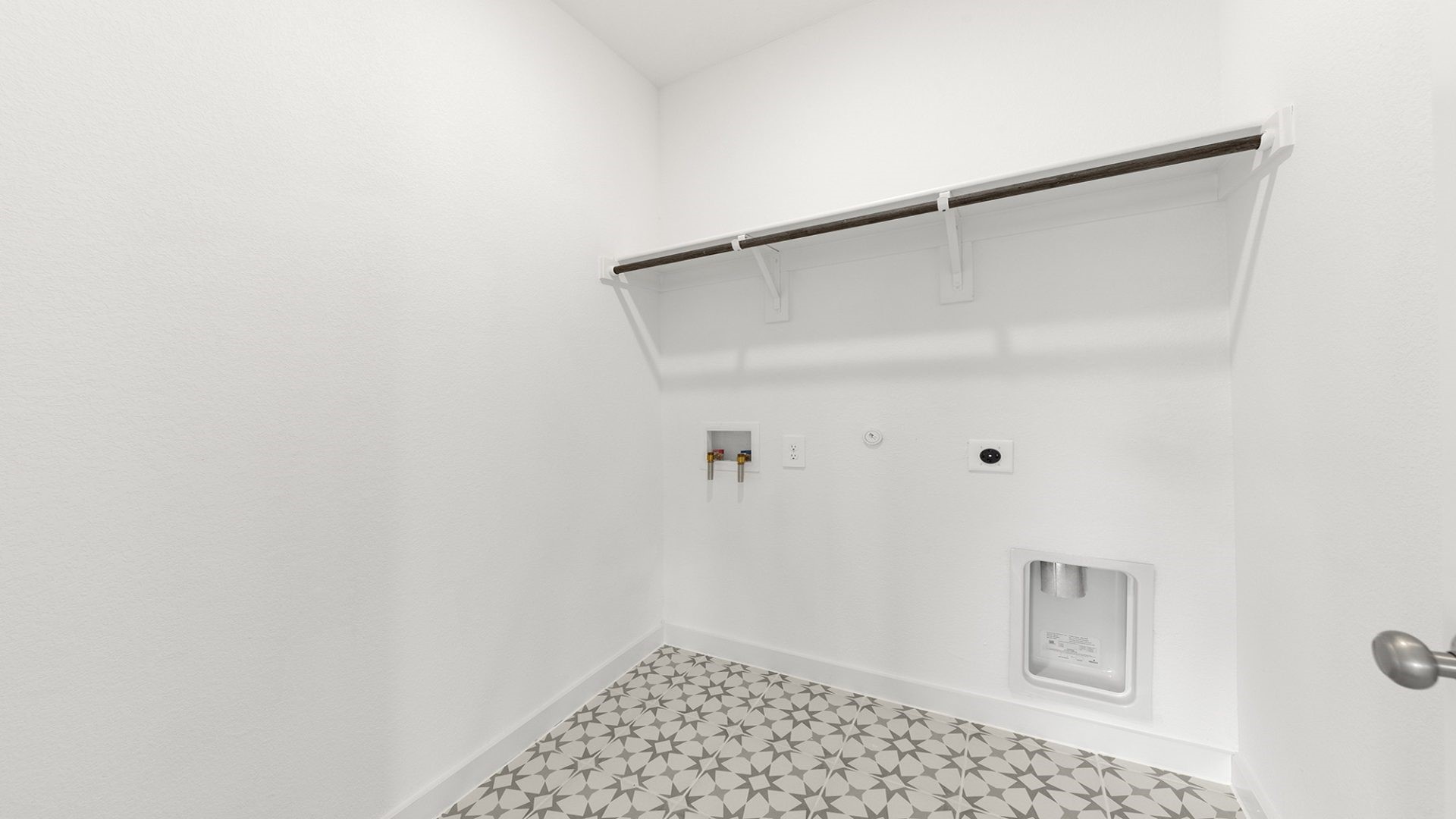 404 Mourning Dove Drive Property Photo 17