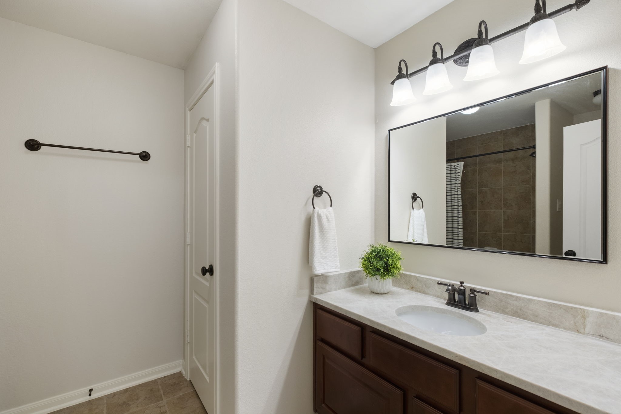 9215 Turtle Pond Lane Property Photo 28