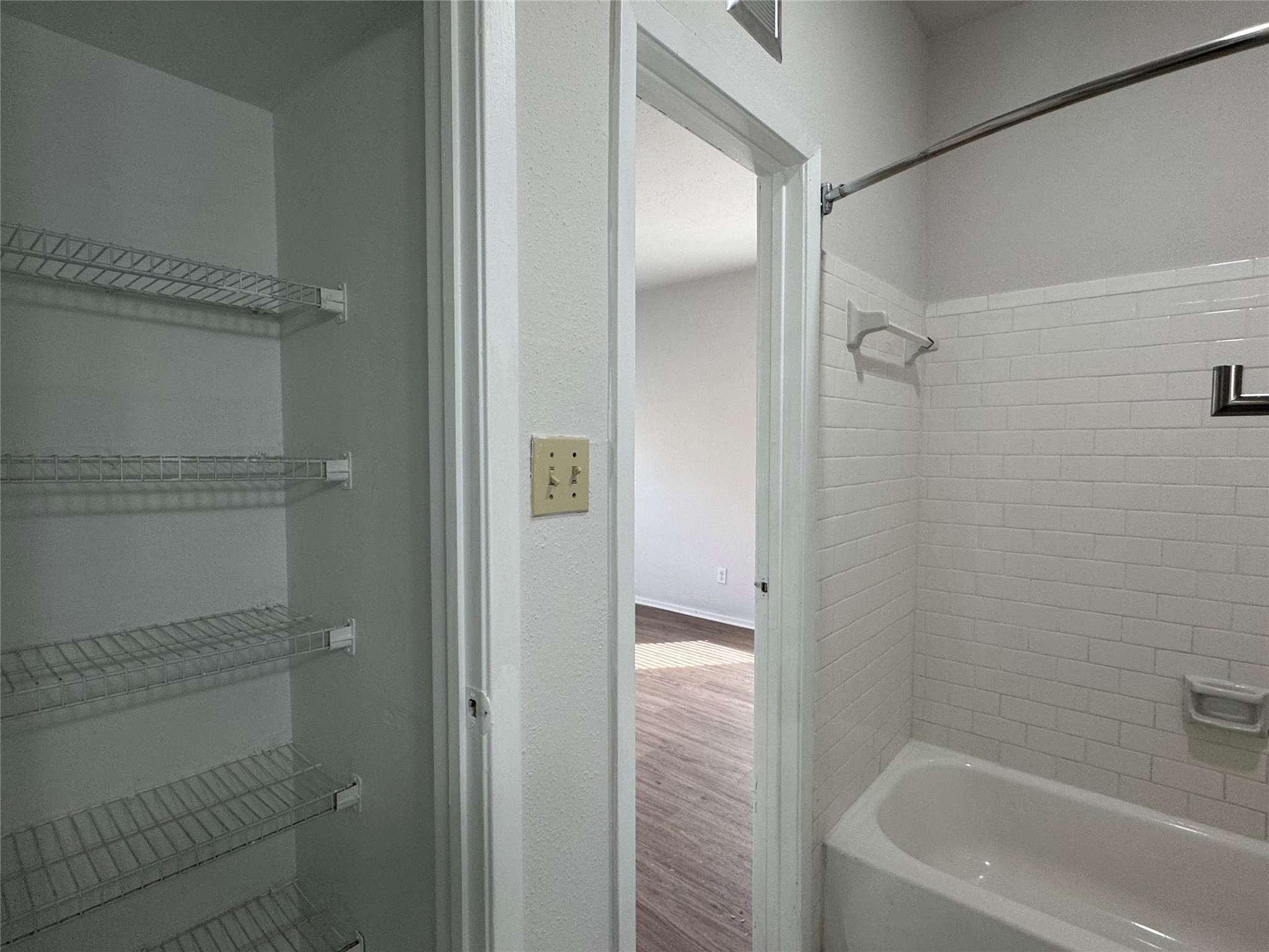 6602 Harbor Town Drive 303 Property Photo 23