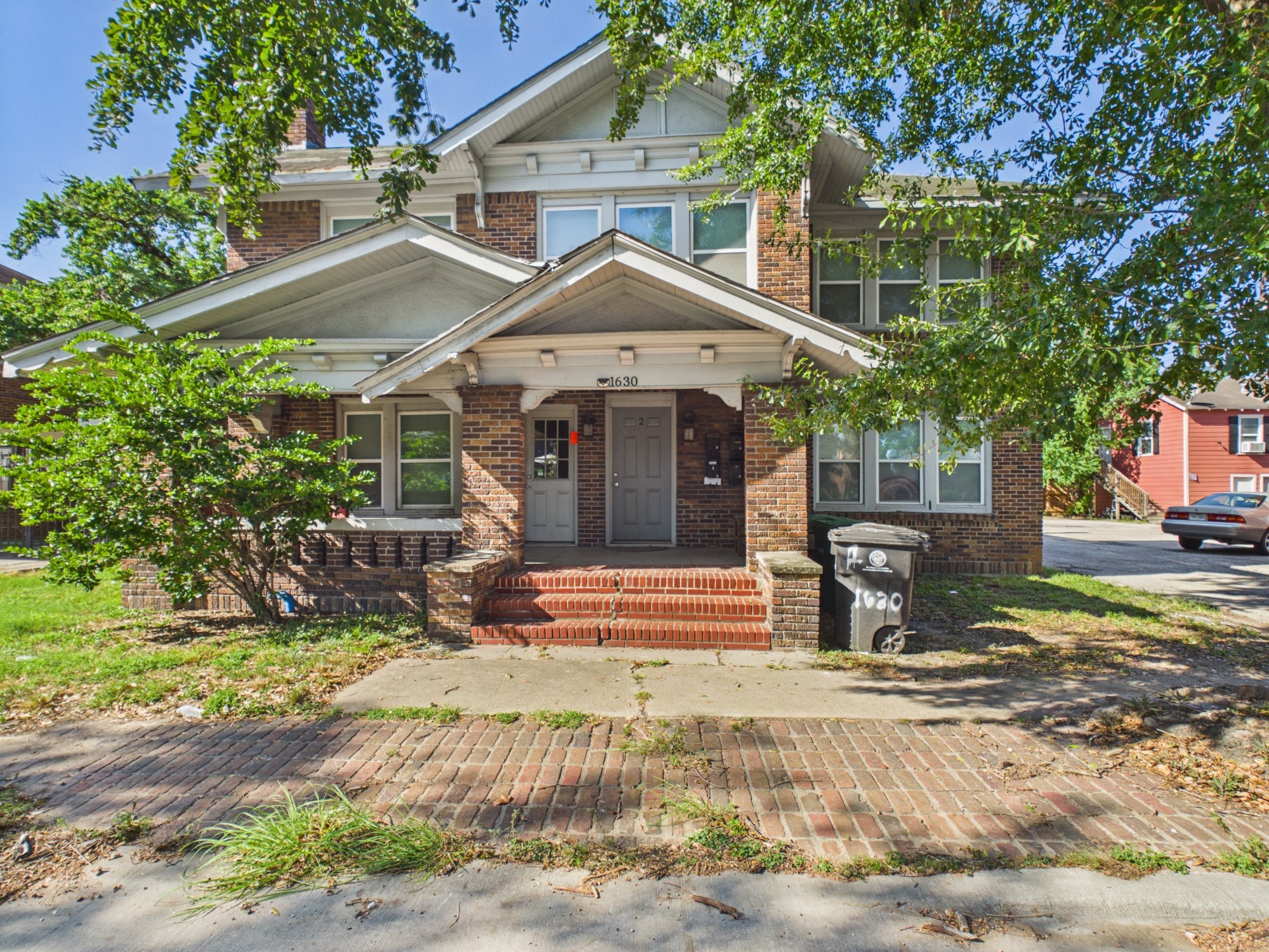 1630 Richmond Avenue 4 Property Photo 1