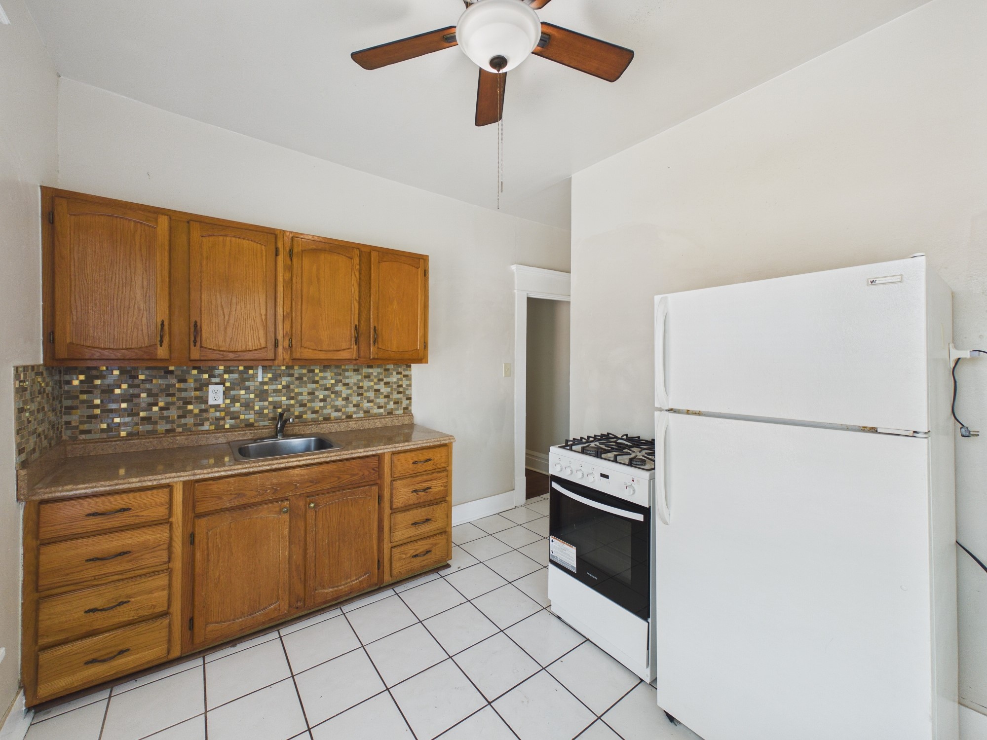 1630 Richmond Avenue 4 Property Photo 13
