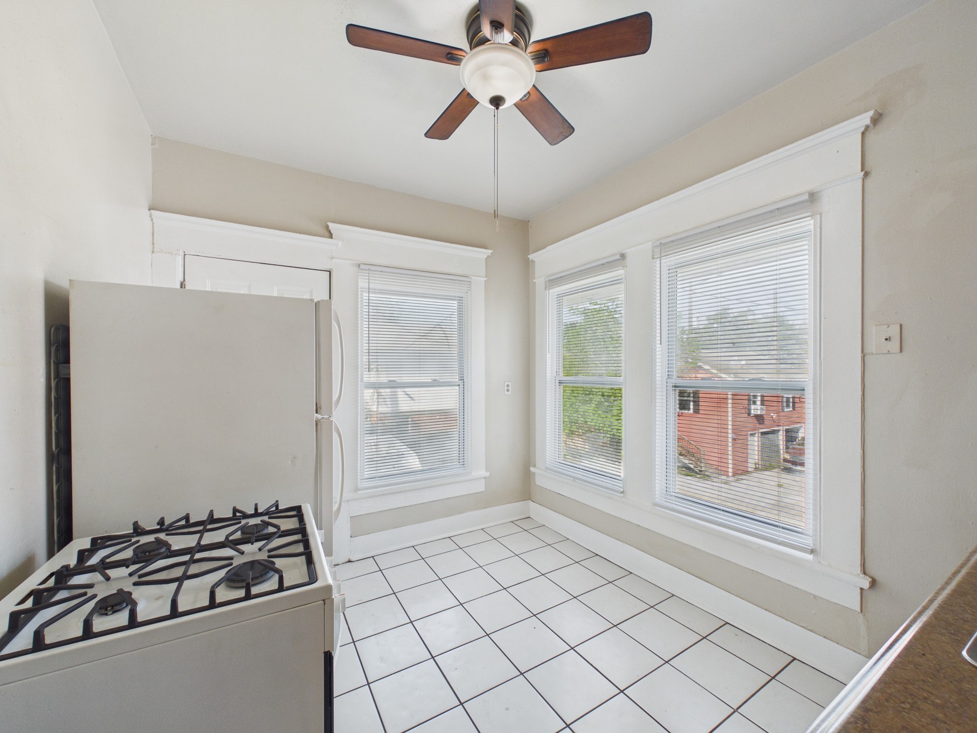 1630 Richmond Avenue 4 Property Photo 14