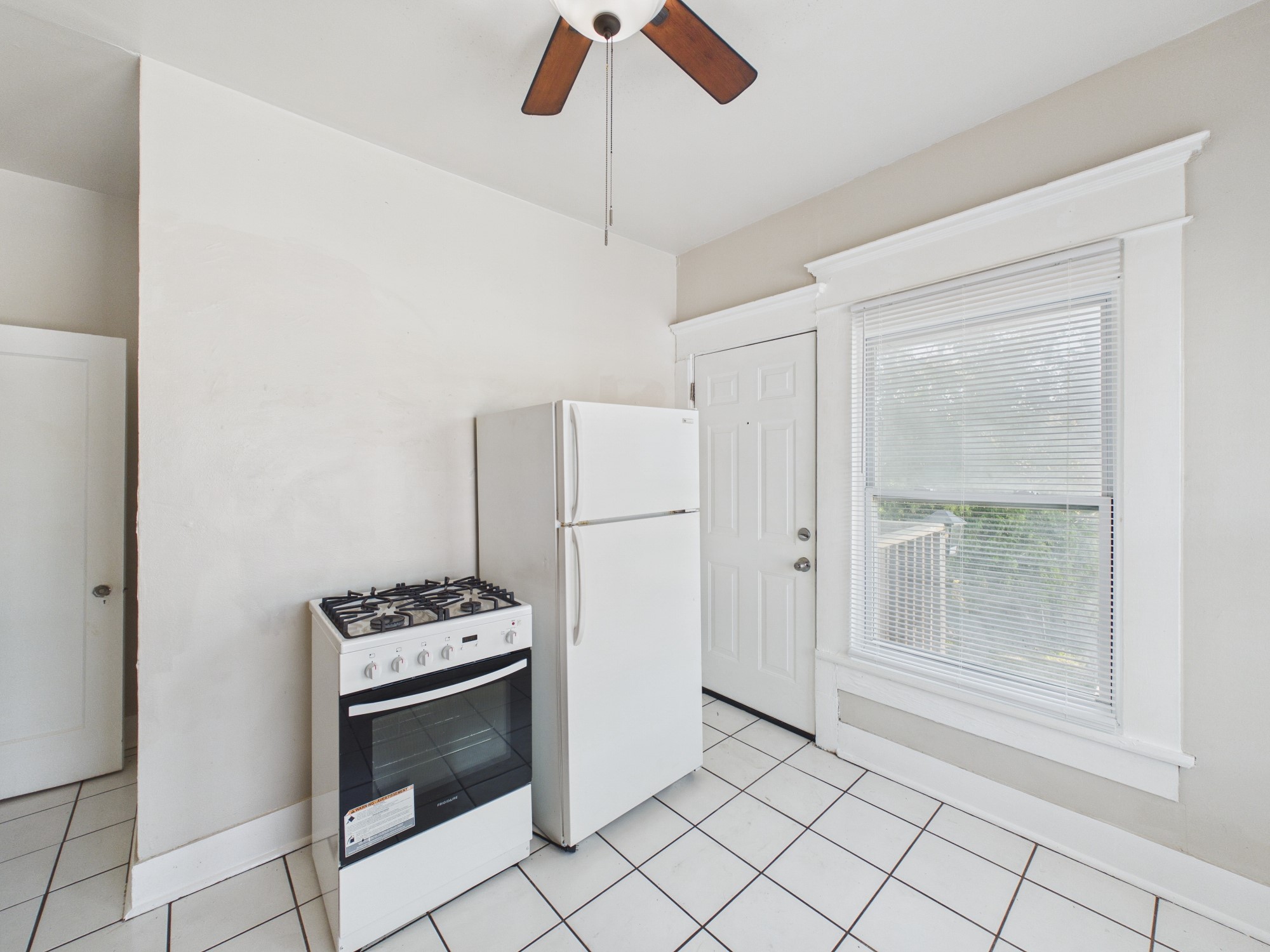 1630 Richmond Avenue 4 Property Photo 15
