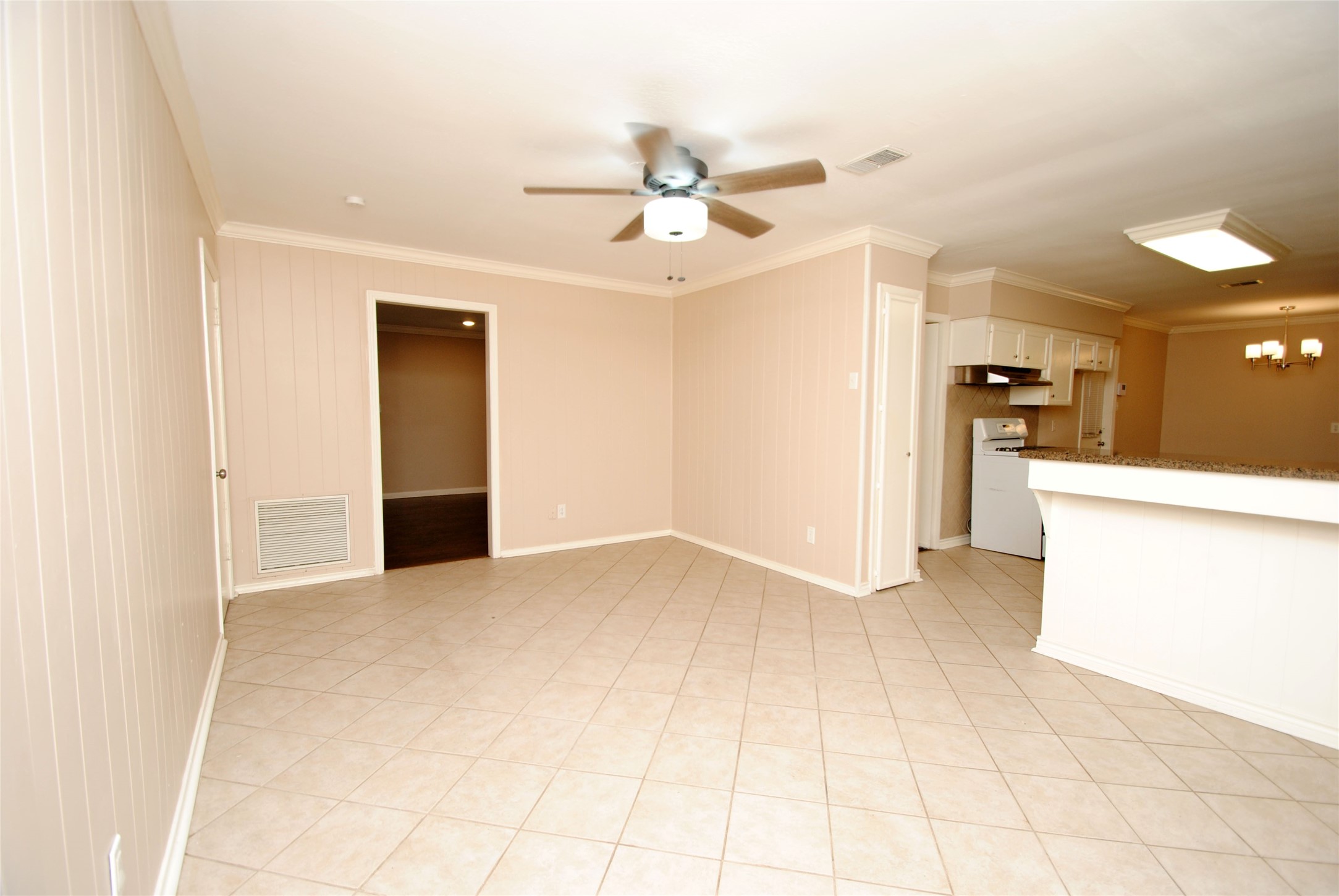 10034 Cedardale Drive Property Photo 18
