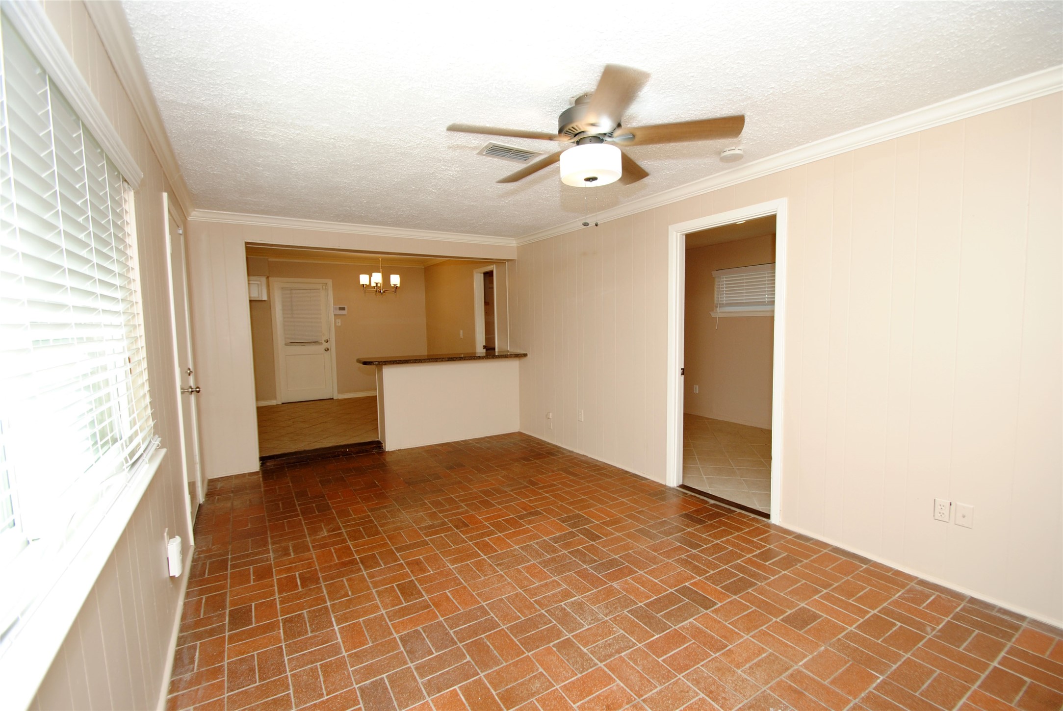 10034 Cedardale Drive Property Photo 20