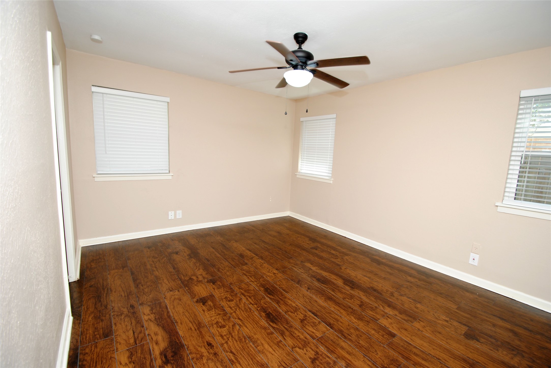 10034 Cedardale Drive Property Photo 29