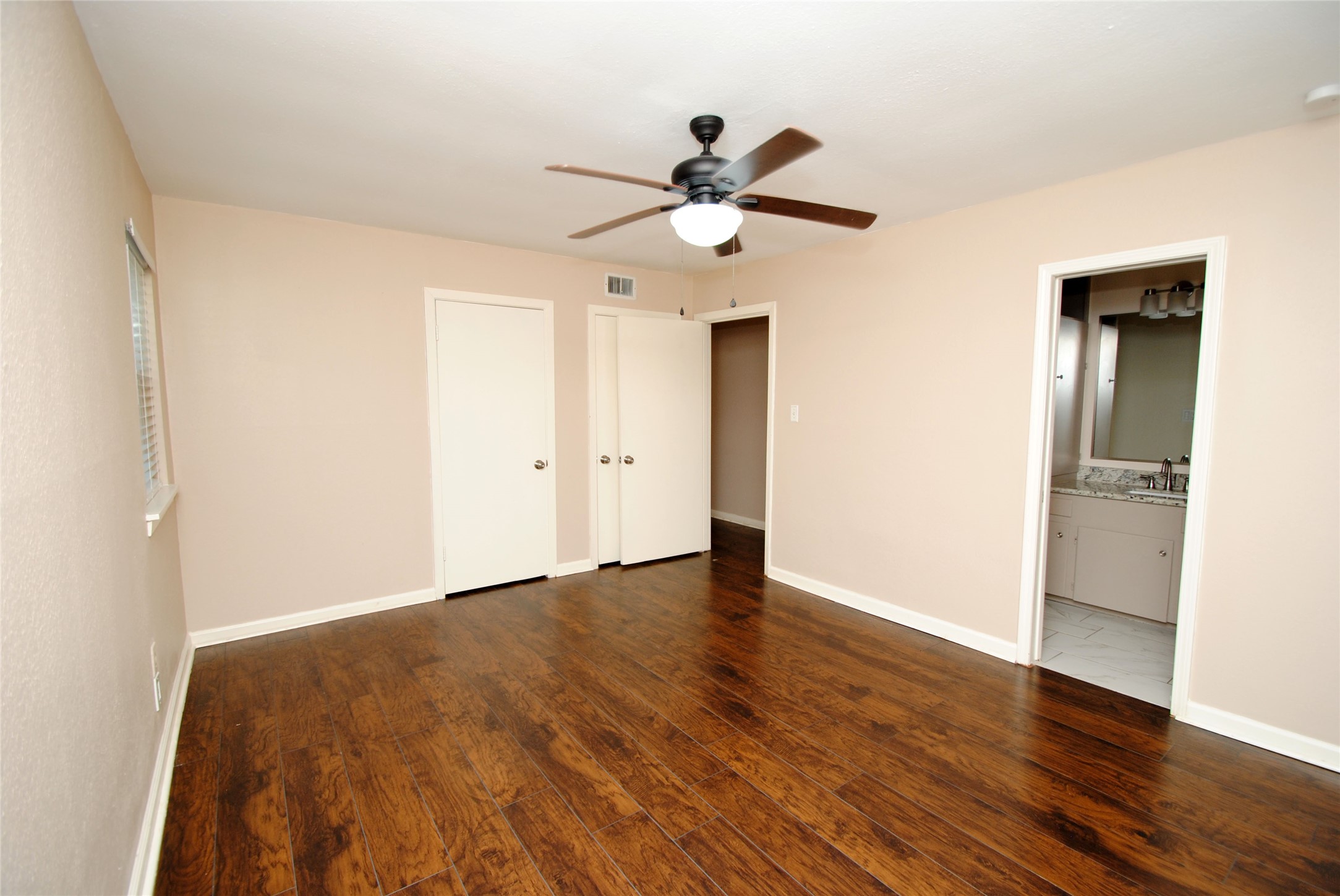 10034 Cedardale Drive Property Photo 34