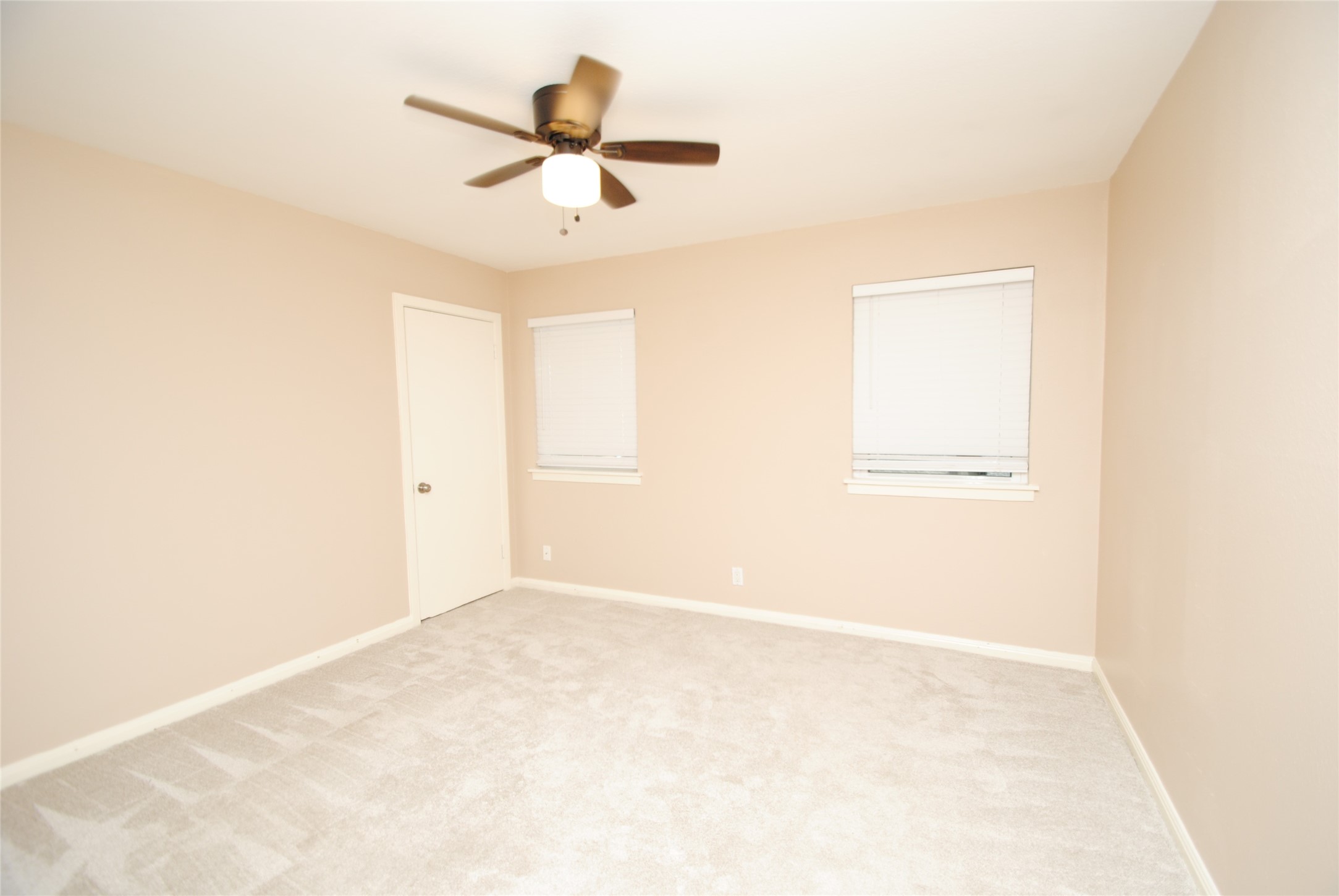 10034 Cedardale Drive Property Photo 36