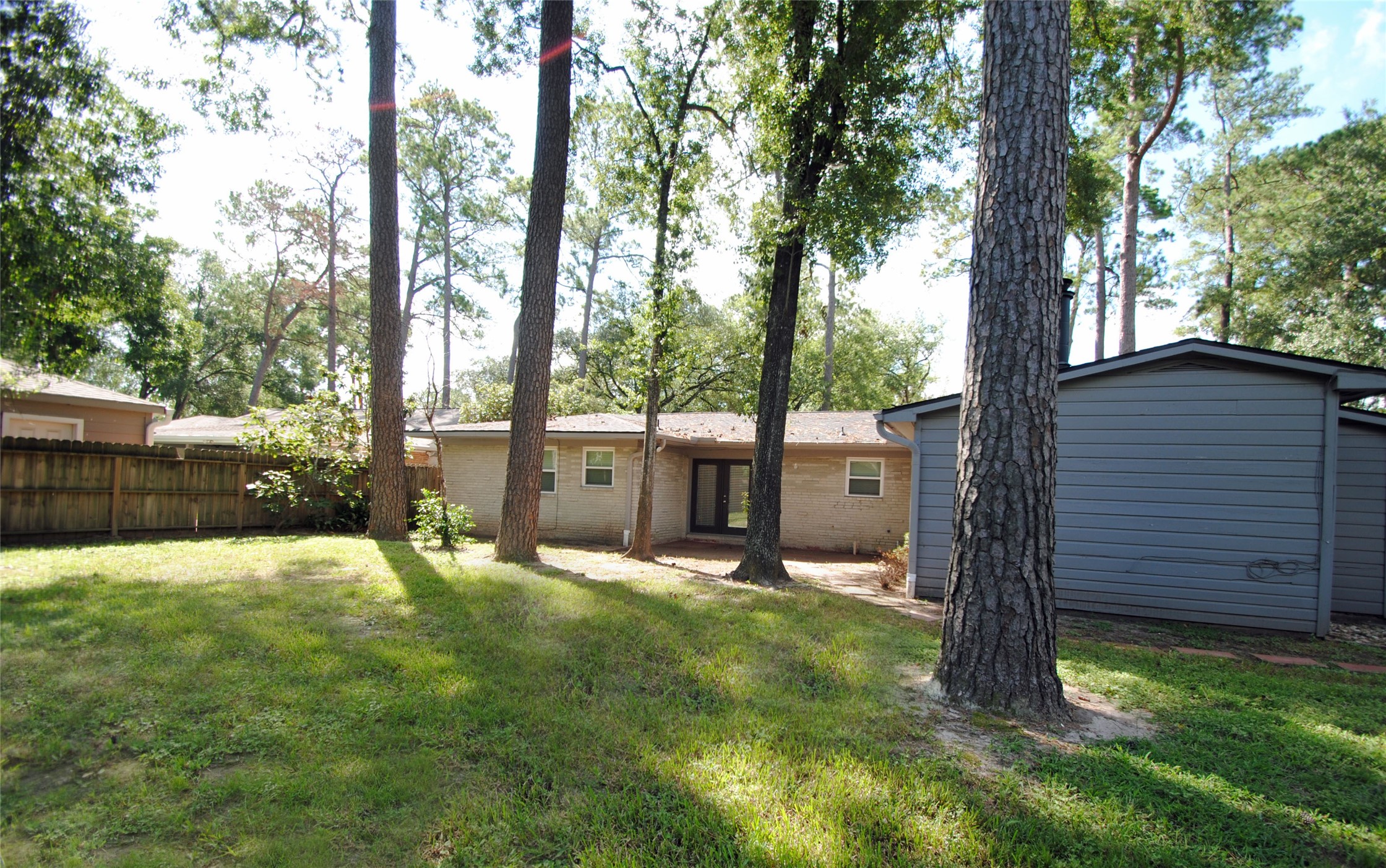10034 Cedardale Drive Property Photo 42