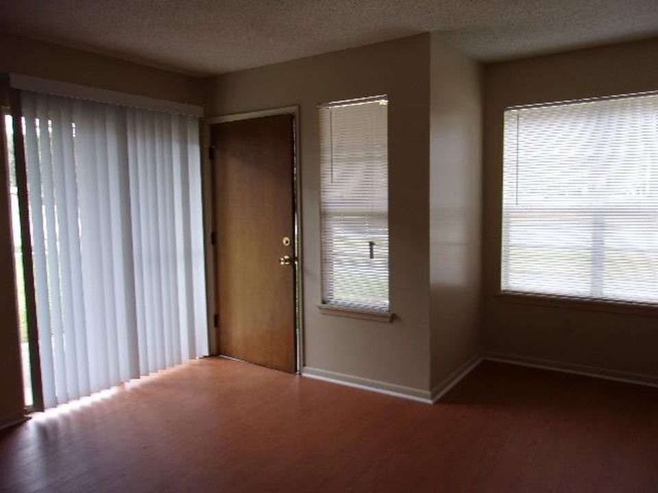 29360 Red Oak Road 41 Property Photo 2