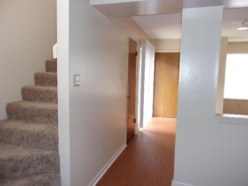 29360 Red Oak Road 41 Property Photo 6