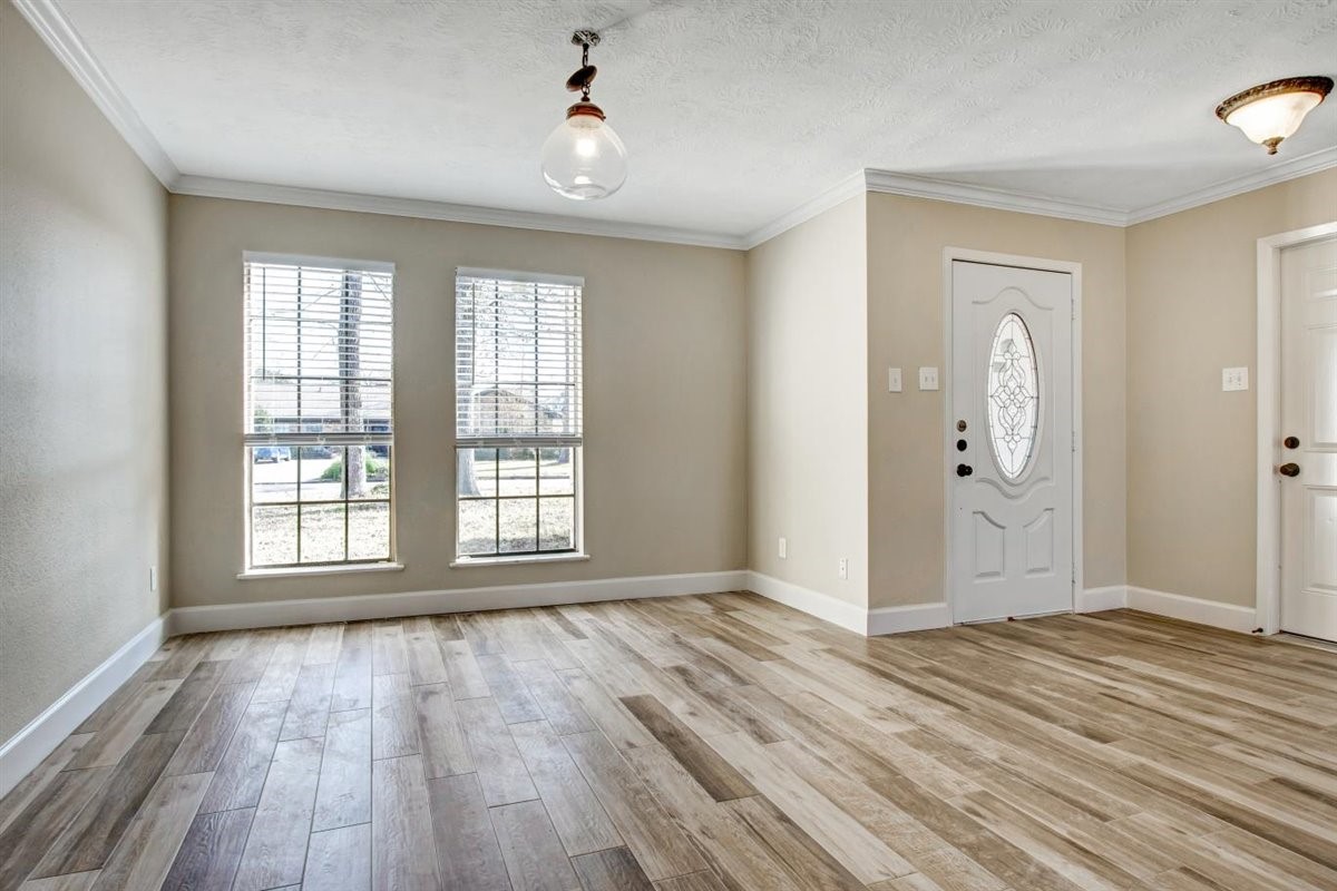 505 Foxmeadow Lane Property Photo 7