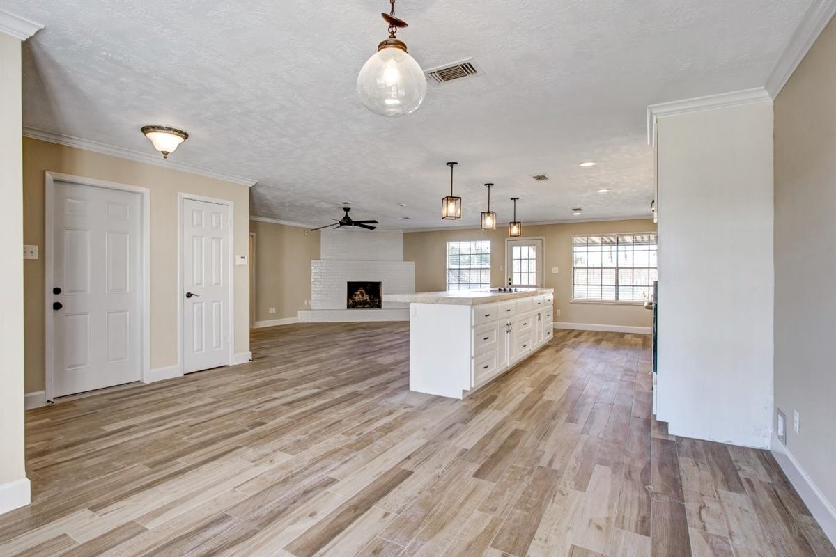 505 Foxmeadow Lane Property Photo 8