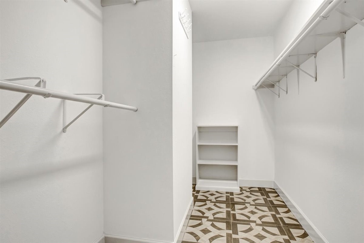 505 Foxmeadow Lane Property Photo 22