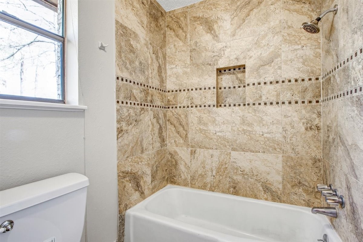 505 Foxmeadow Lane Property Photo 24