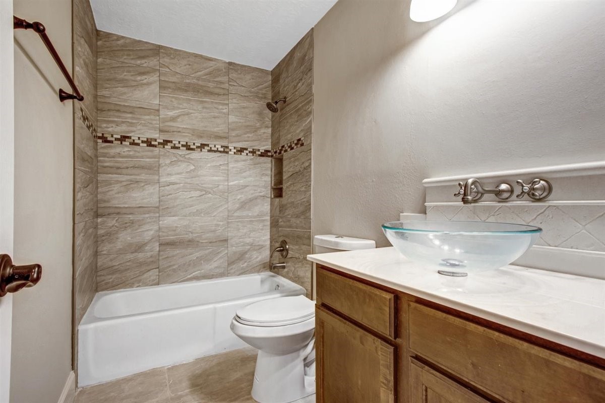 505 Foxmeadow Lane Property Photo 27