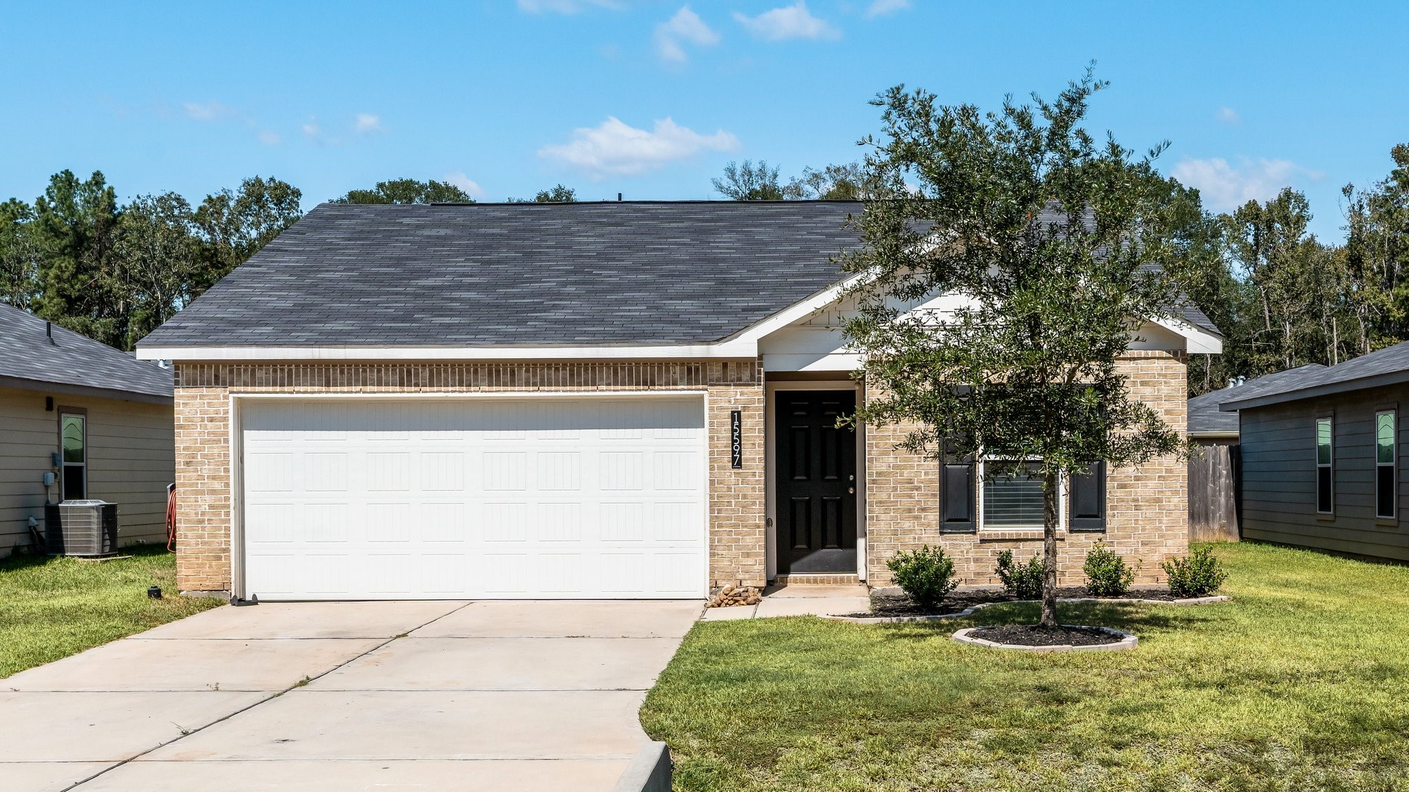 15597 Briar Forest Drive Property Photo 1