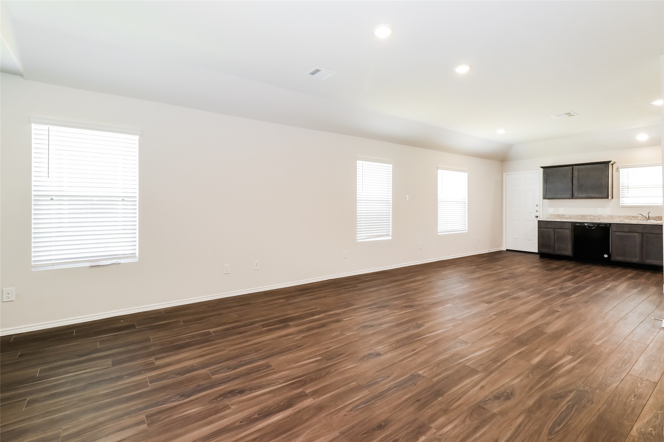 2405 Copper Canyon Trail Property Photo 5