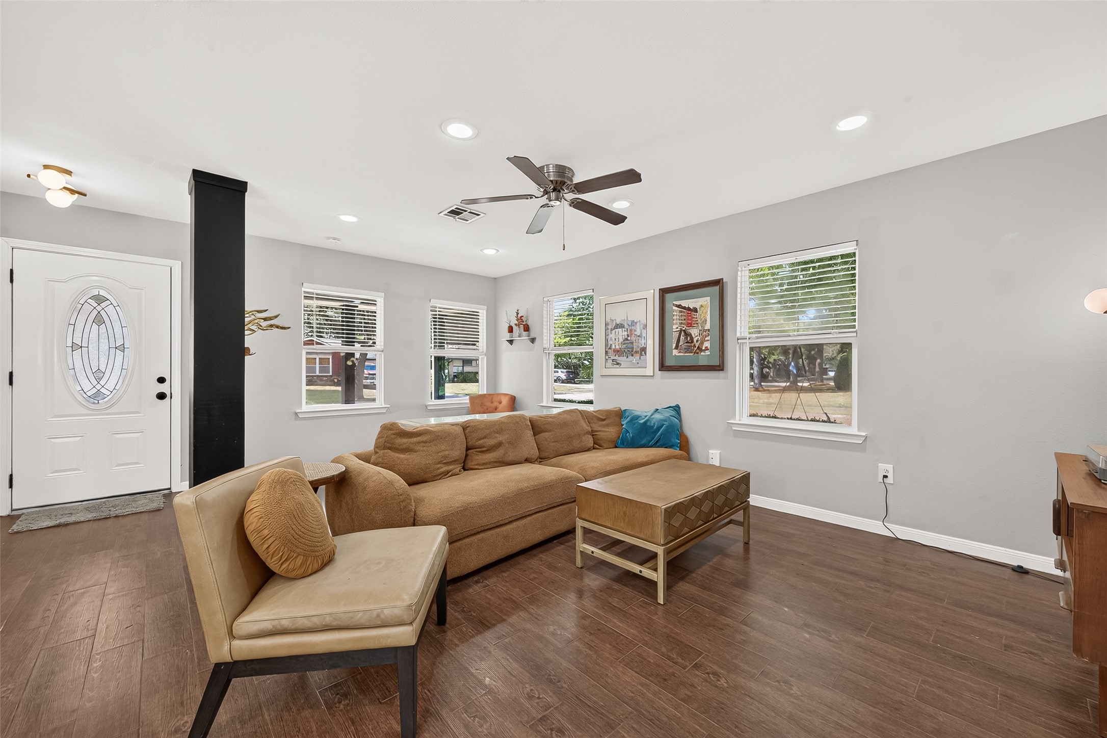 5454 Creekbend Drive Property Photo 10