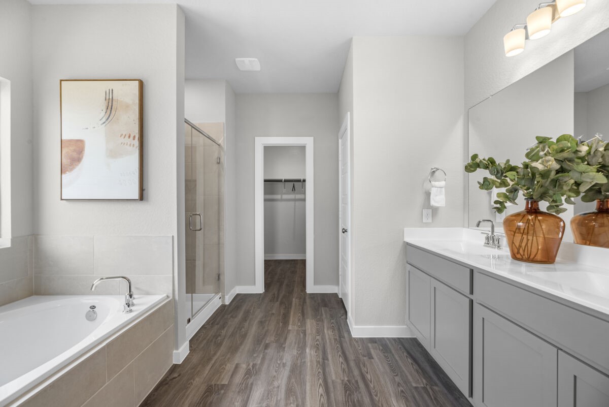2003 Heather Ridge Way Property Photo 5