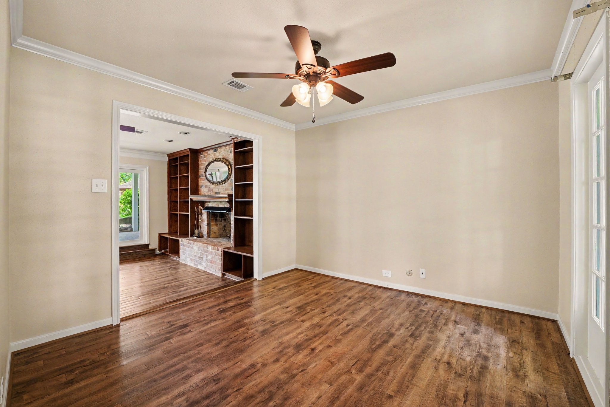 12903 Carla Way Property Photo 6