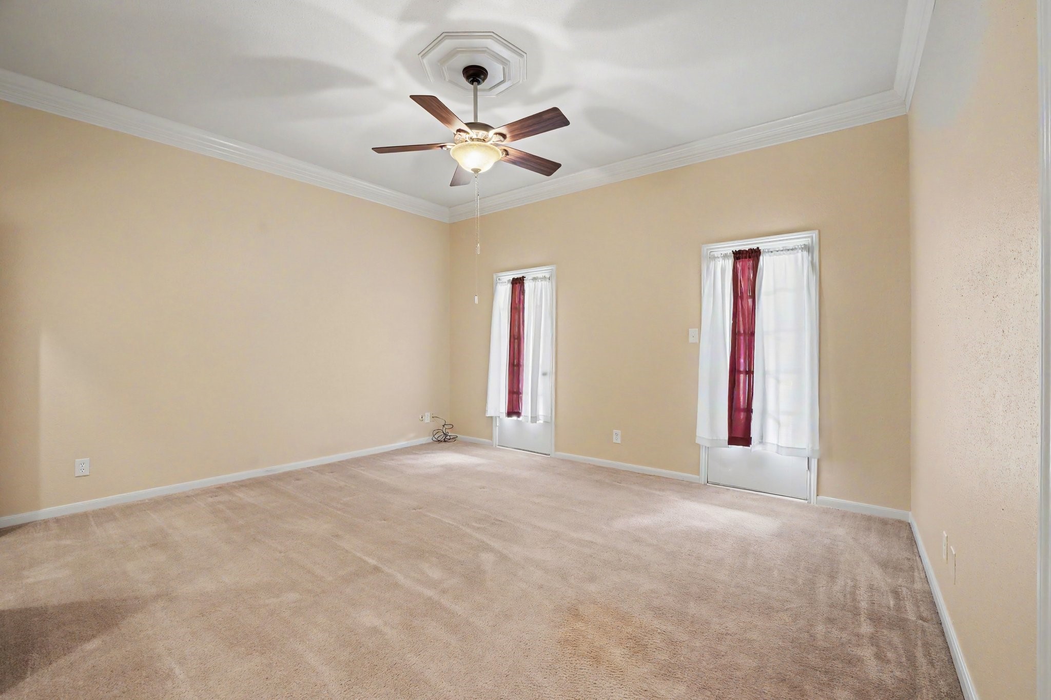 12903 Carla Way Property Photo 21