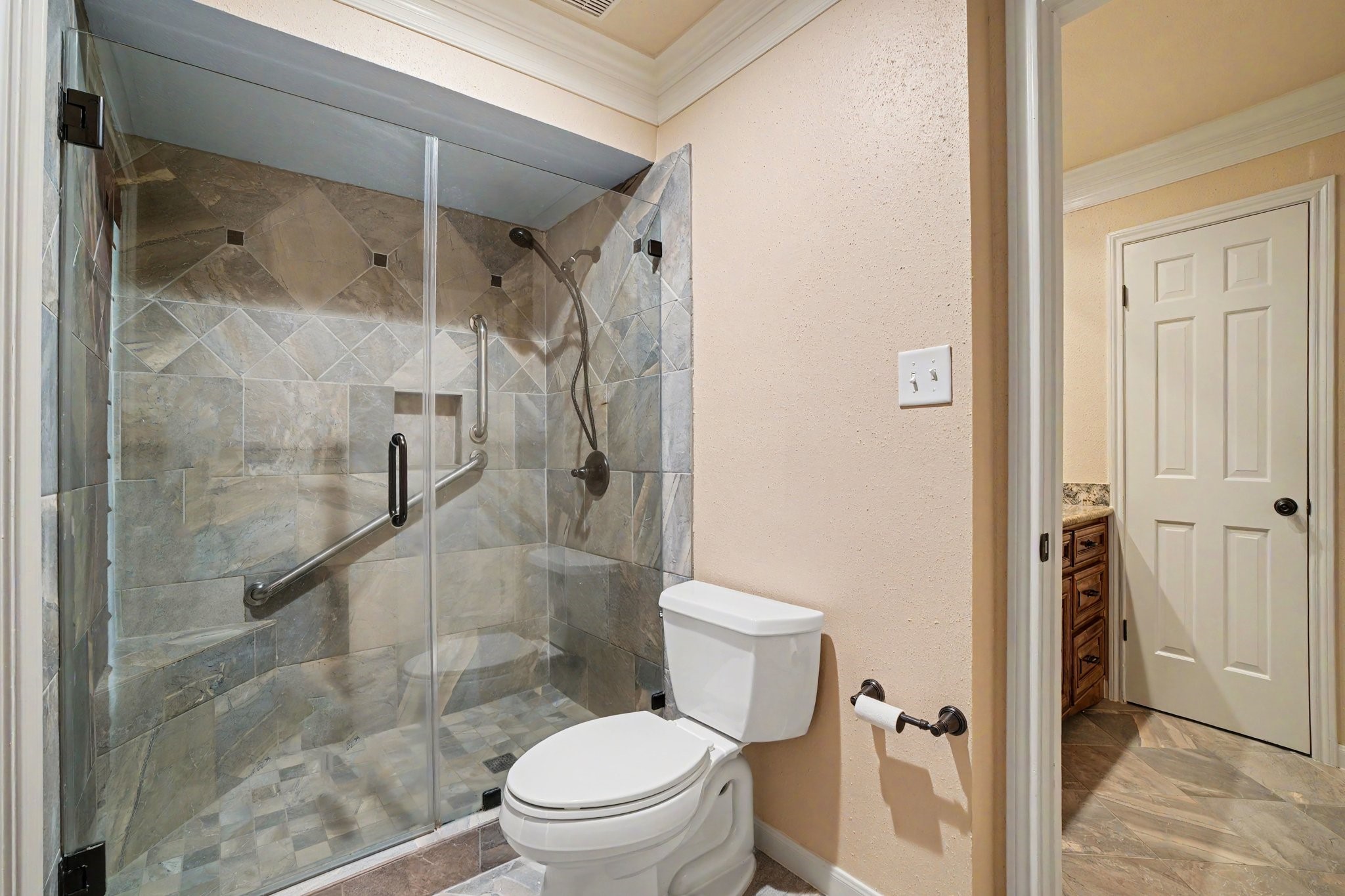 12903 Carla Way Property Photo 25