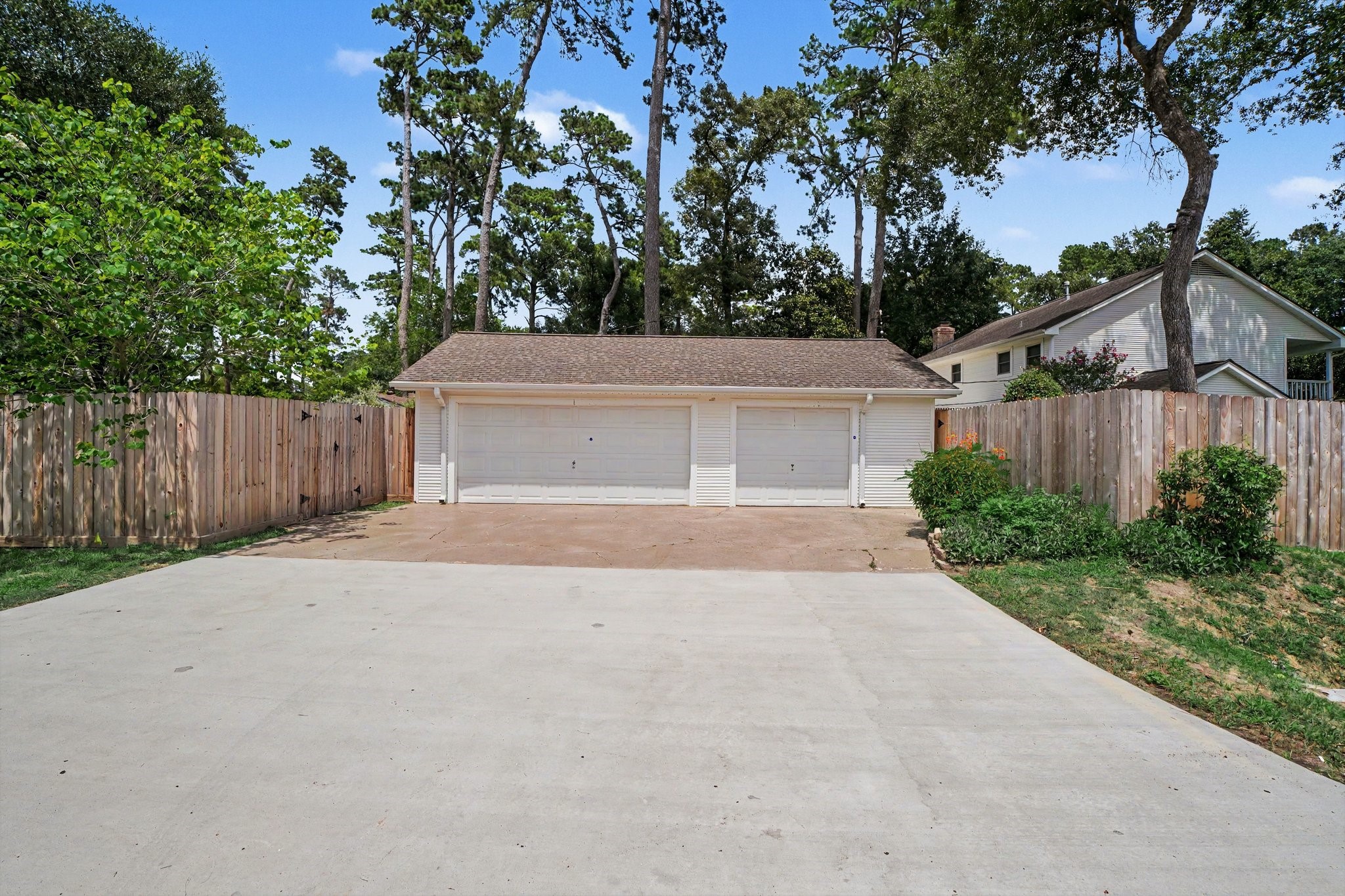 12903 Carla Way Property Photo 34