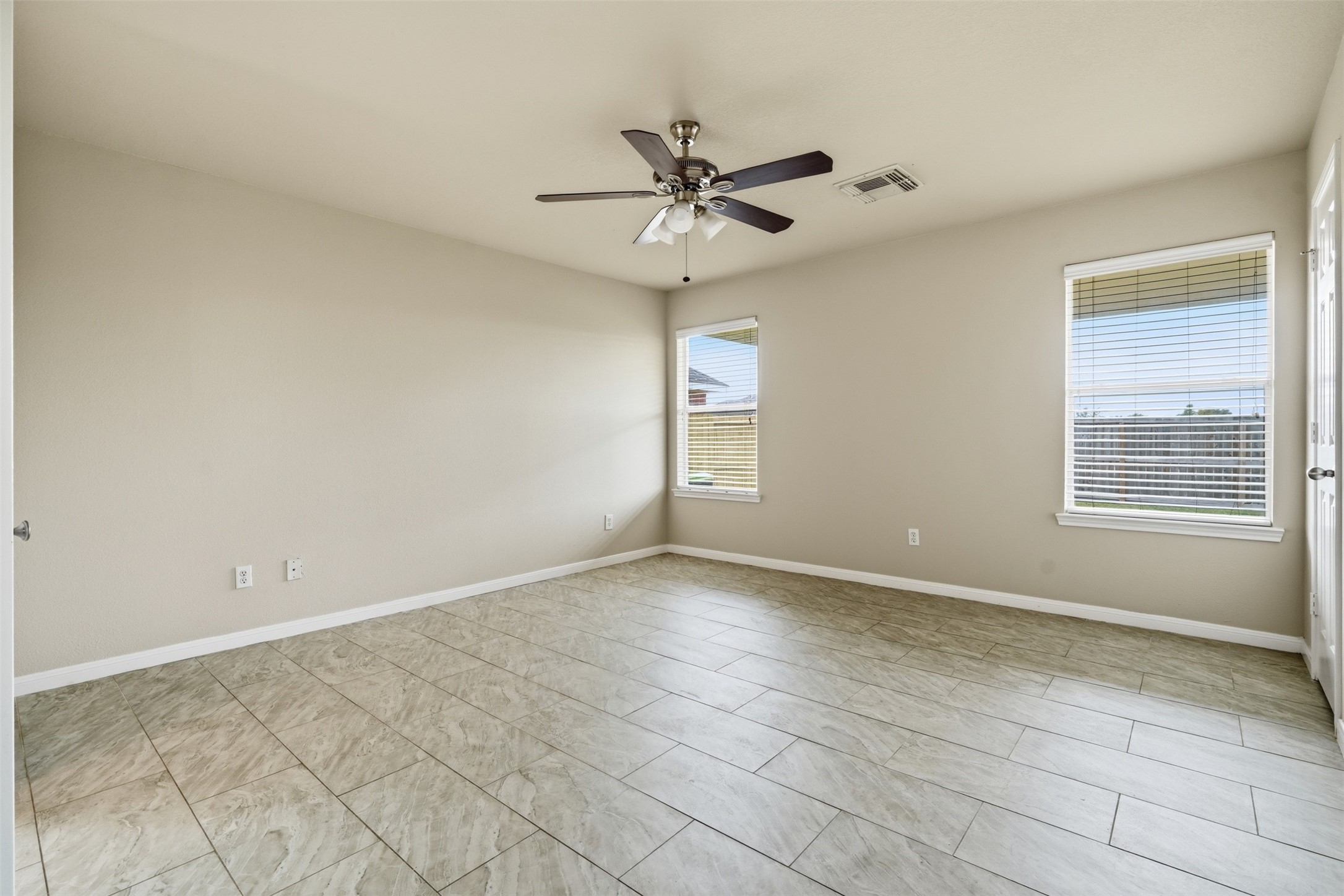 2023 Tower Bell Lane Property Photo 9