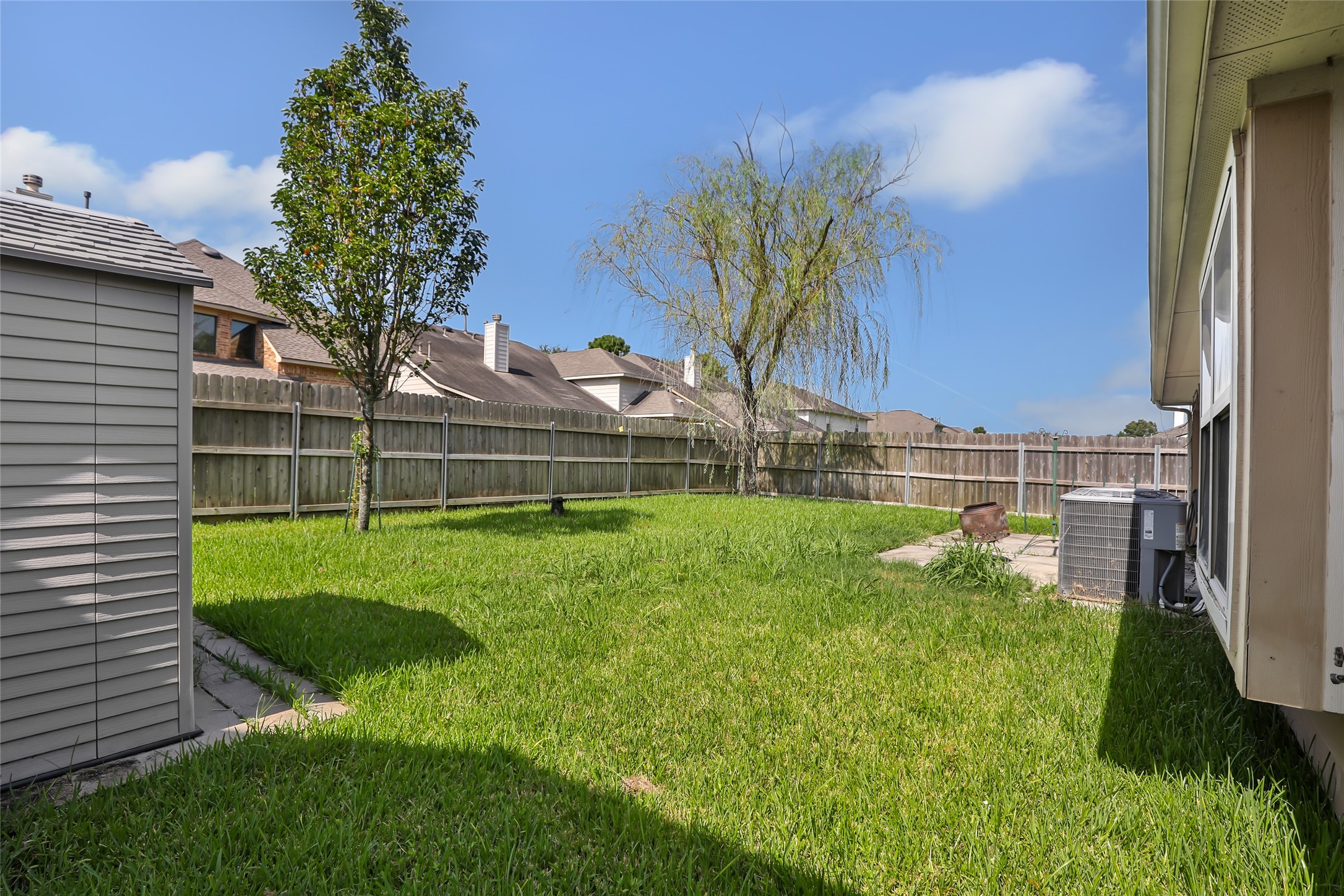 9934 Dragonfly Meadow Court Property Photo 9
