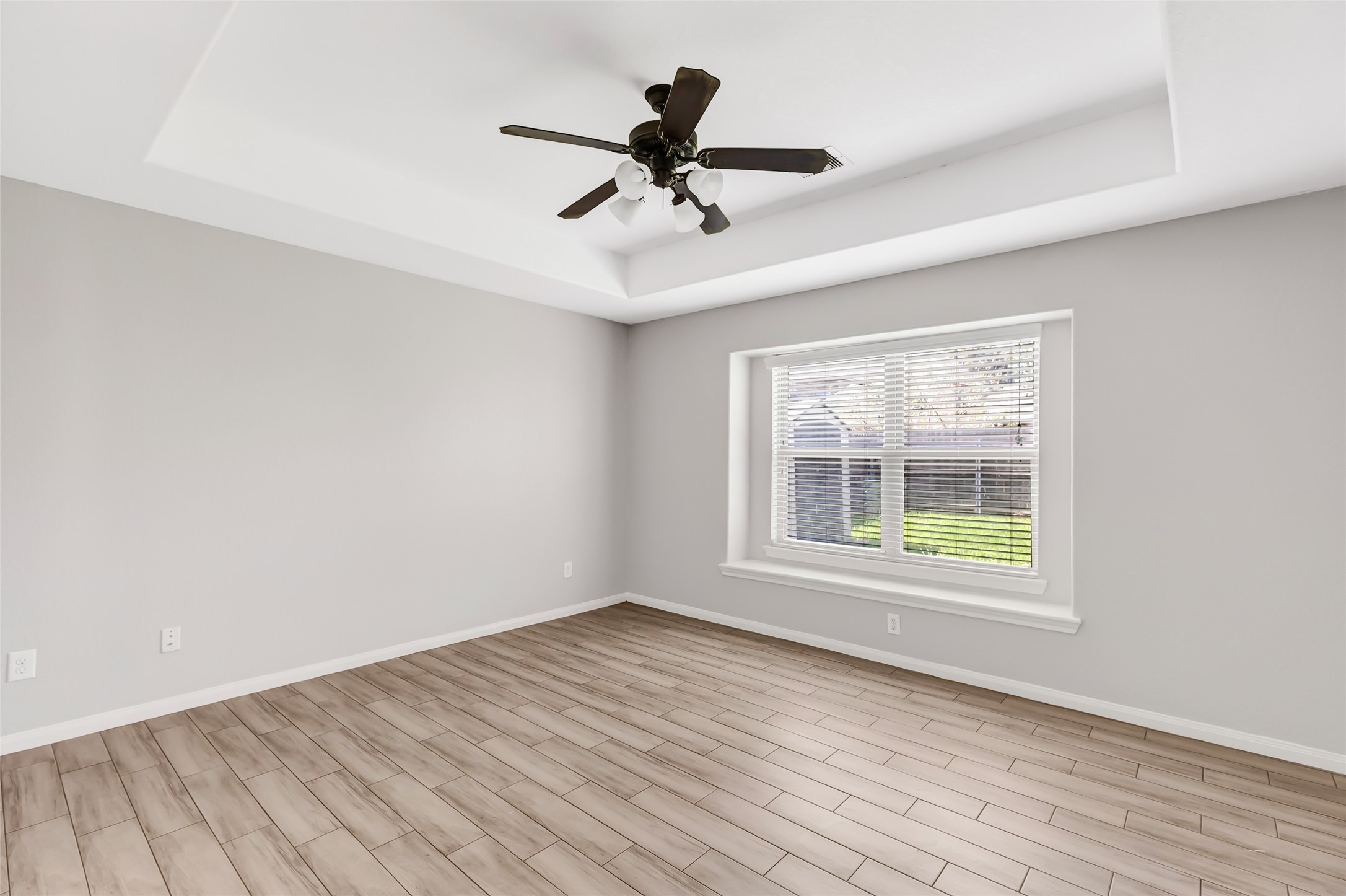 9934 Dragonfly Meadow Court Property Photo 13