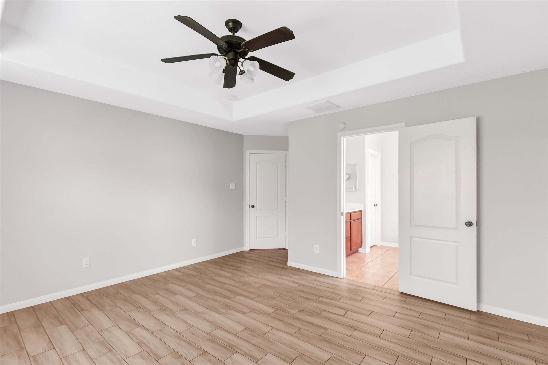 9934 Dragonfly Meadow Court Property Photo 14
