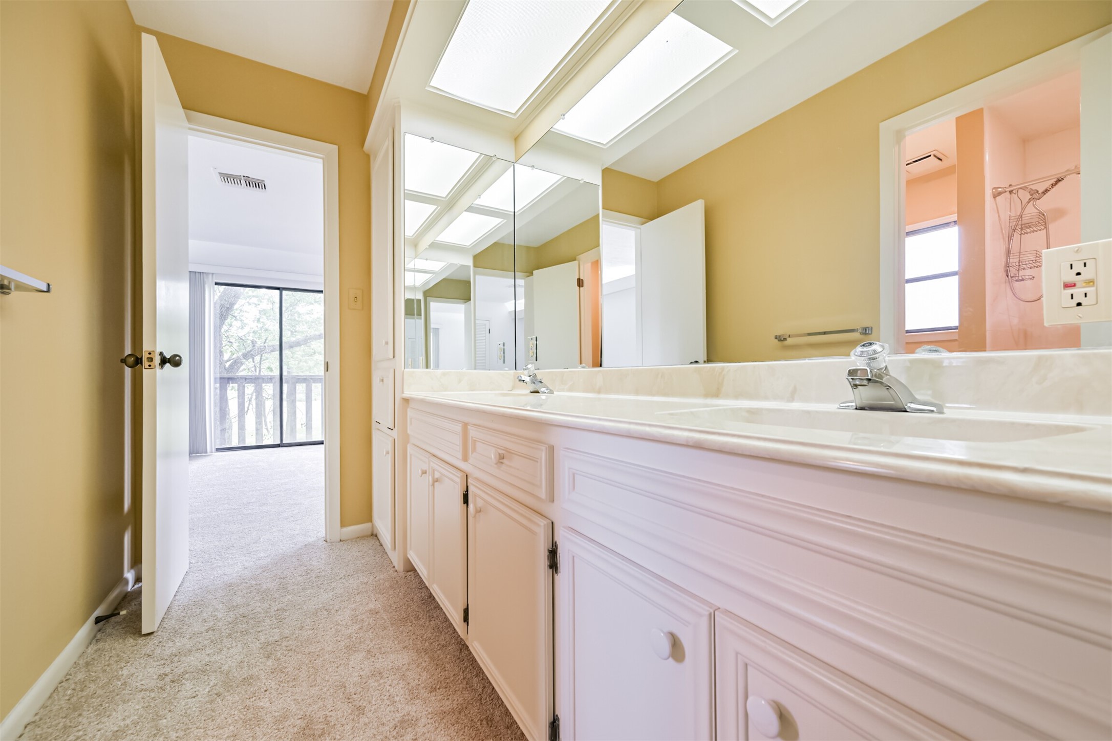 16040 Dunes Drive Property Photo 21