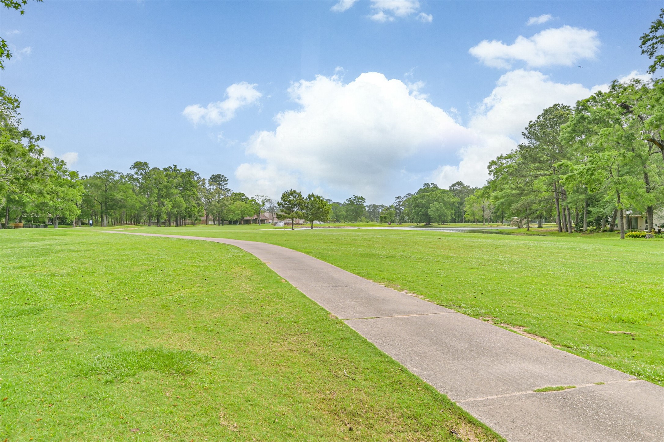 16040 Dunes Drive Property Photo 25