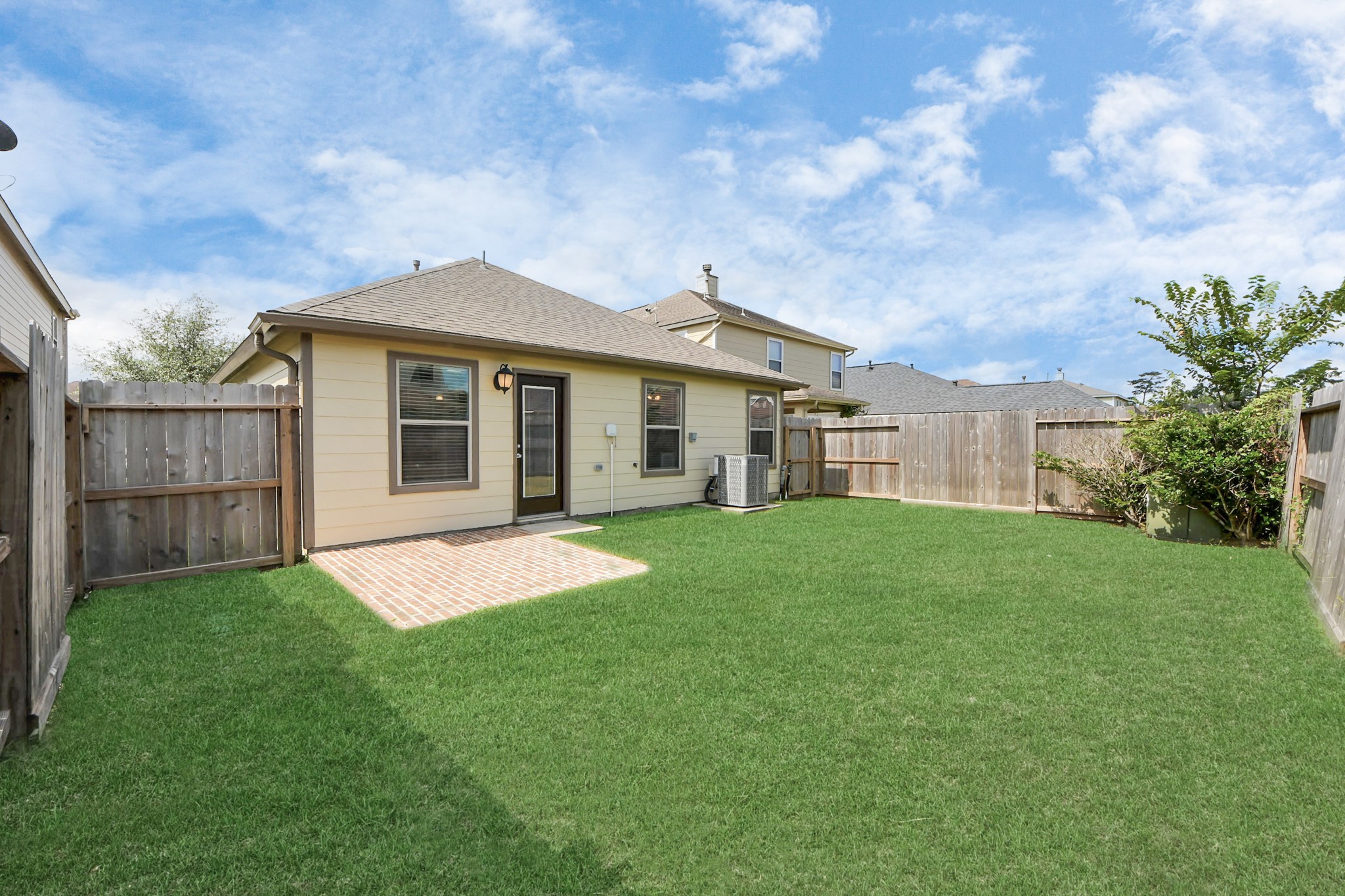 2930 Ribbon Creek Way Property Photo 18